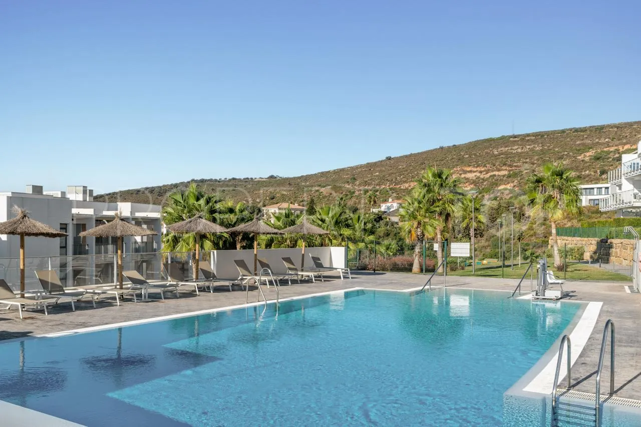 For sale Bahia de las Rocas ground floor apartment with 2 bedrooms