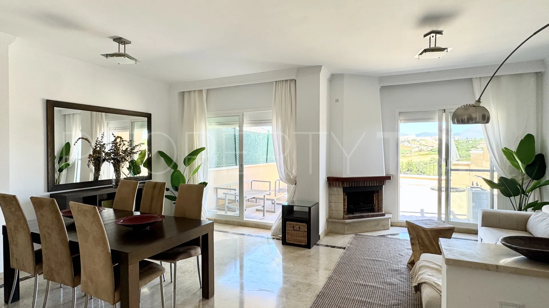 For sale town house in Manilva