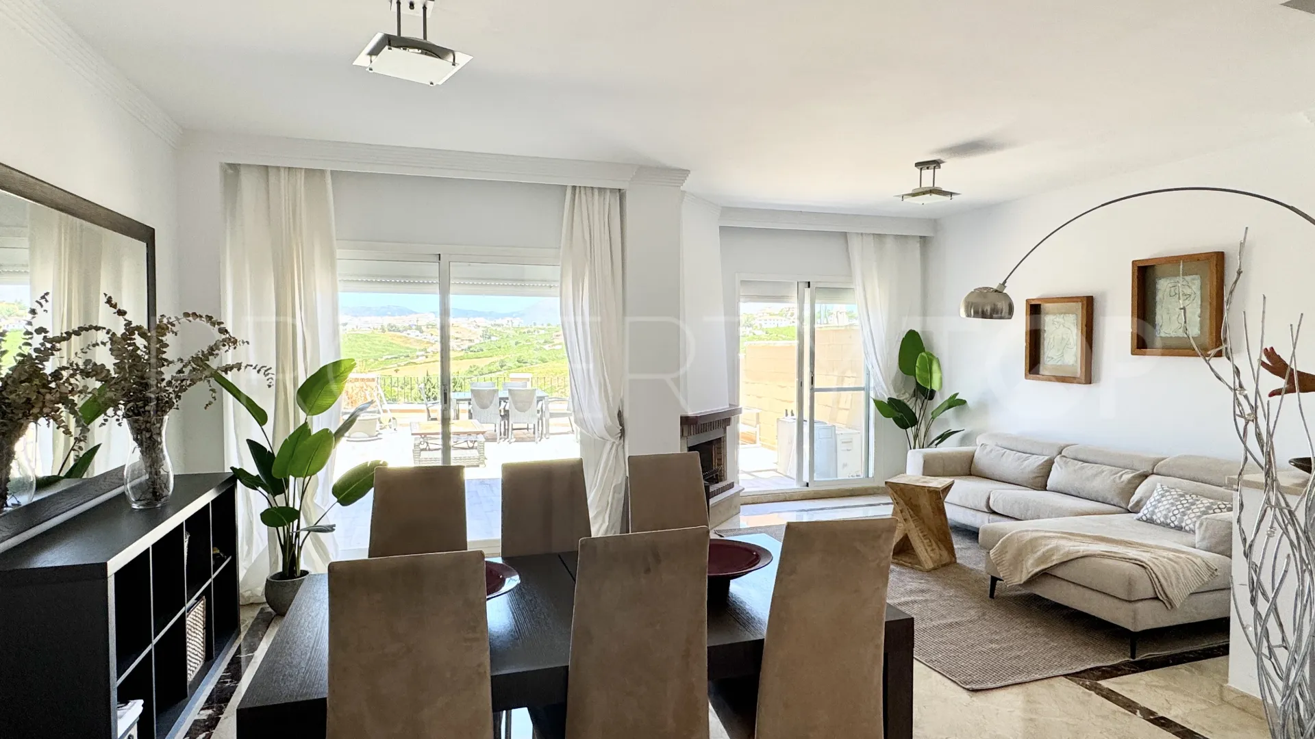 For sale town house in Manilva