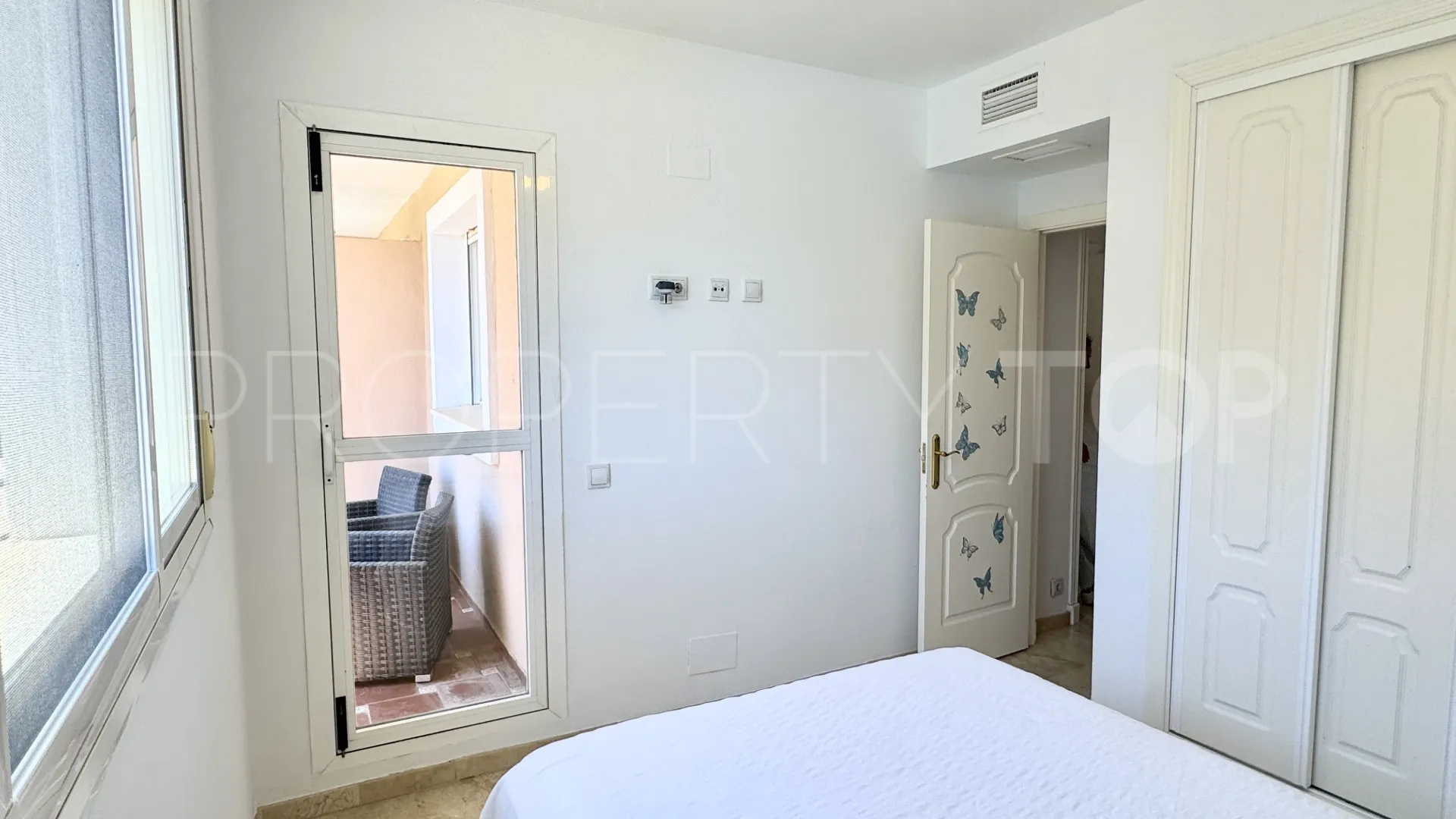 For sale town house in Manilva