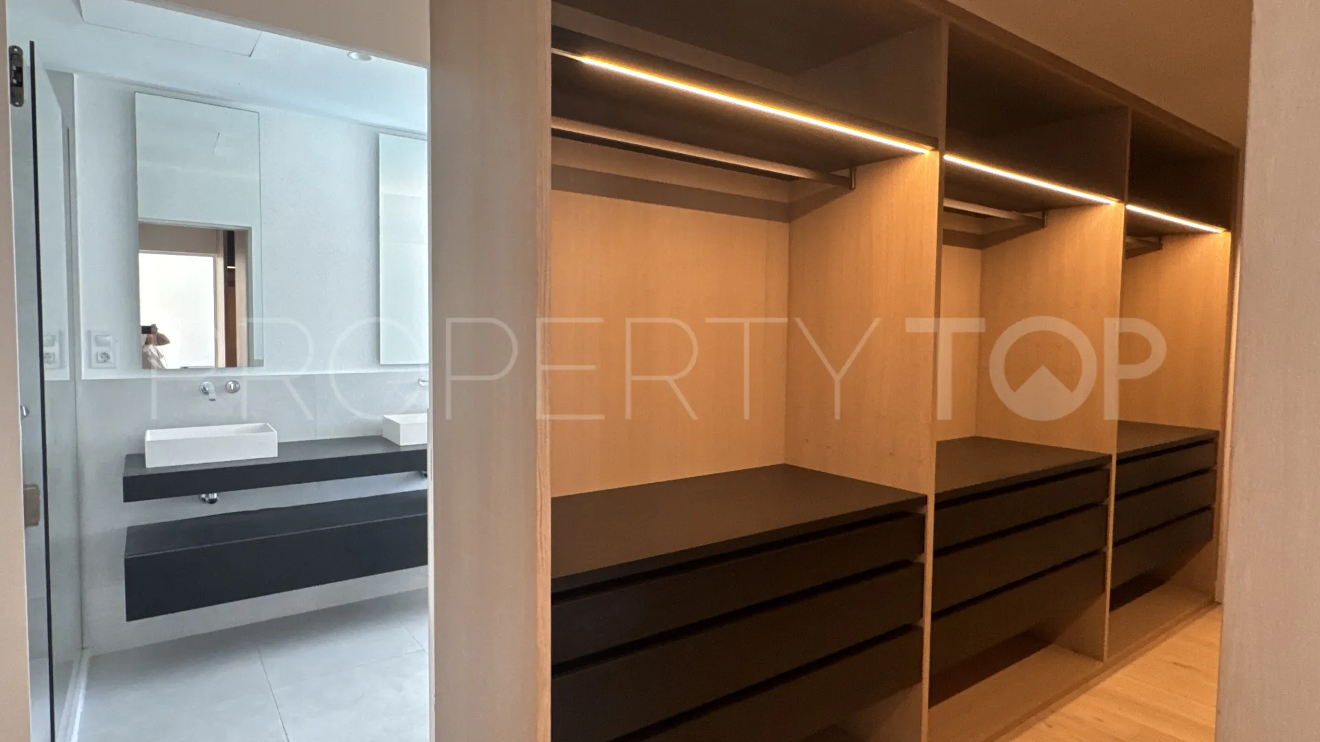 Villa with 6 bedrooms for sale in Sotogrande Alto