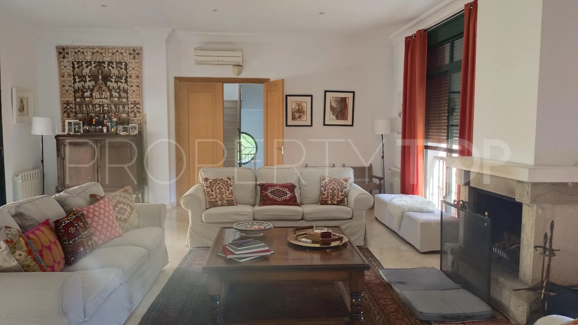 For sale villa in Zona F