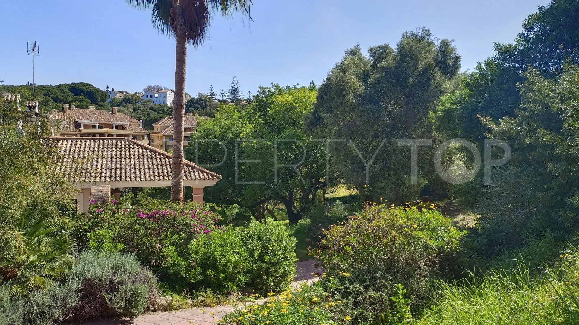 For sale villa in Zona F