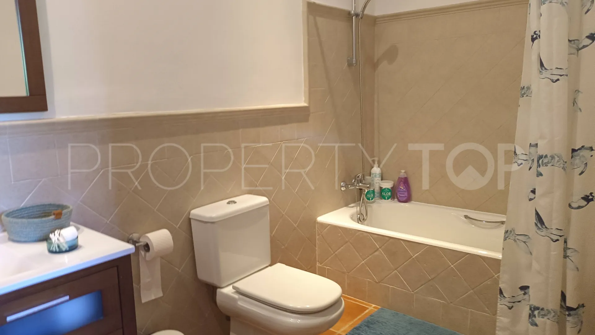 For sale villa in Zona F