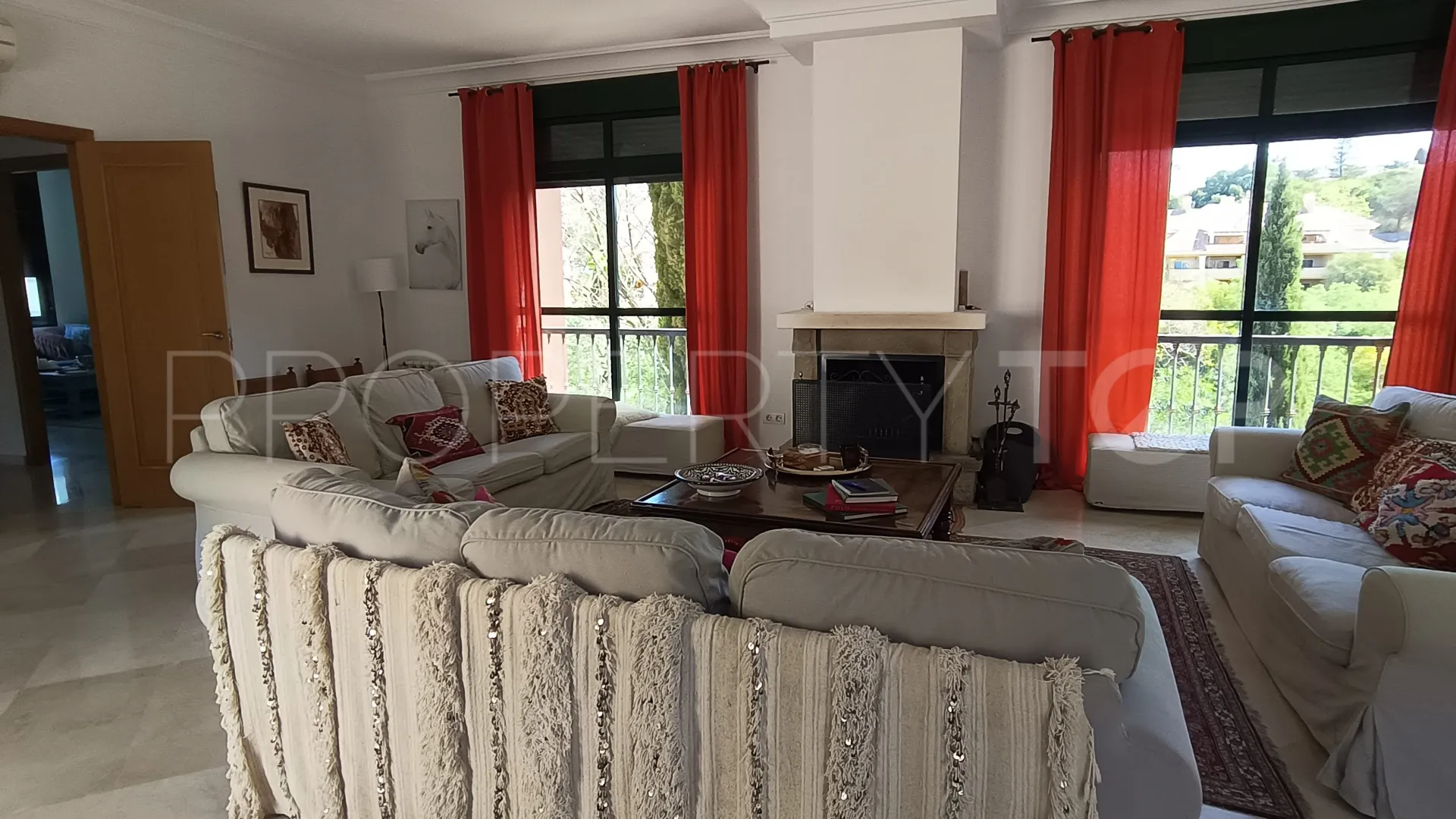For sale villa in Zona F
