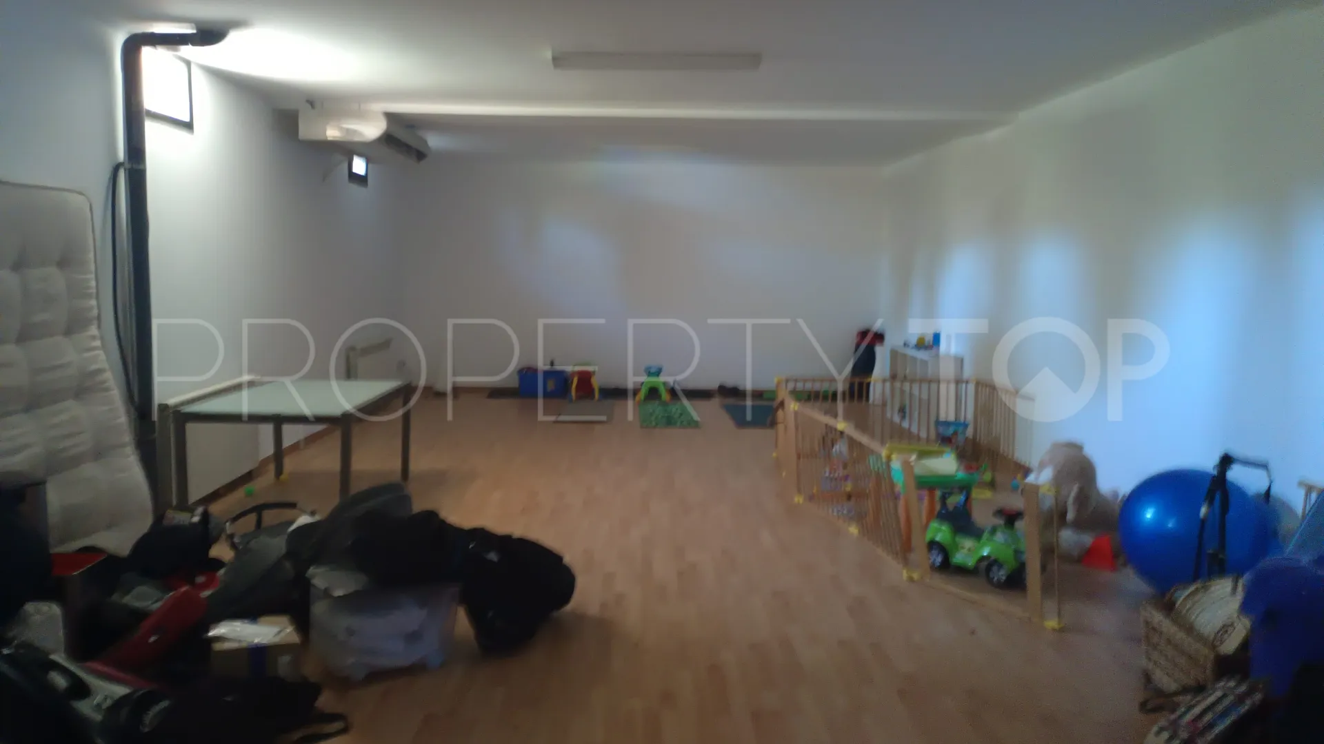 For sale villa in Zona F