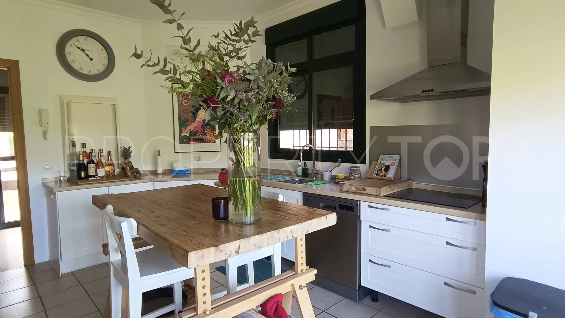 For sale villa in Zona F