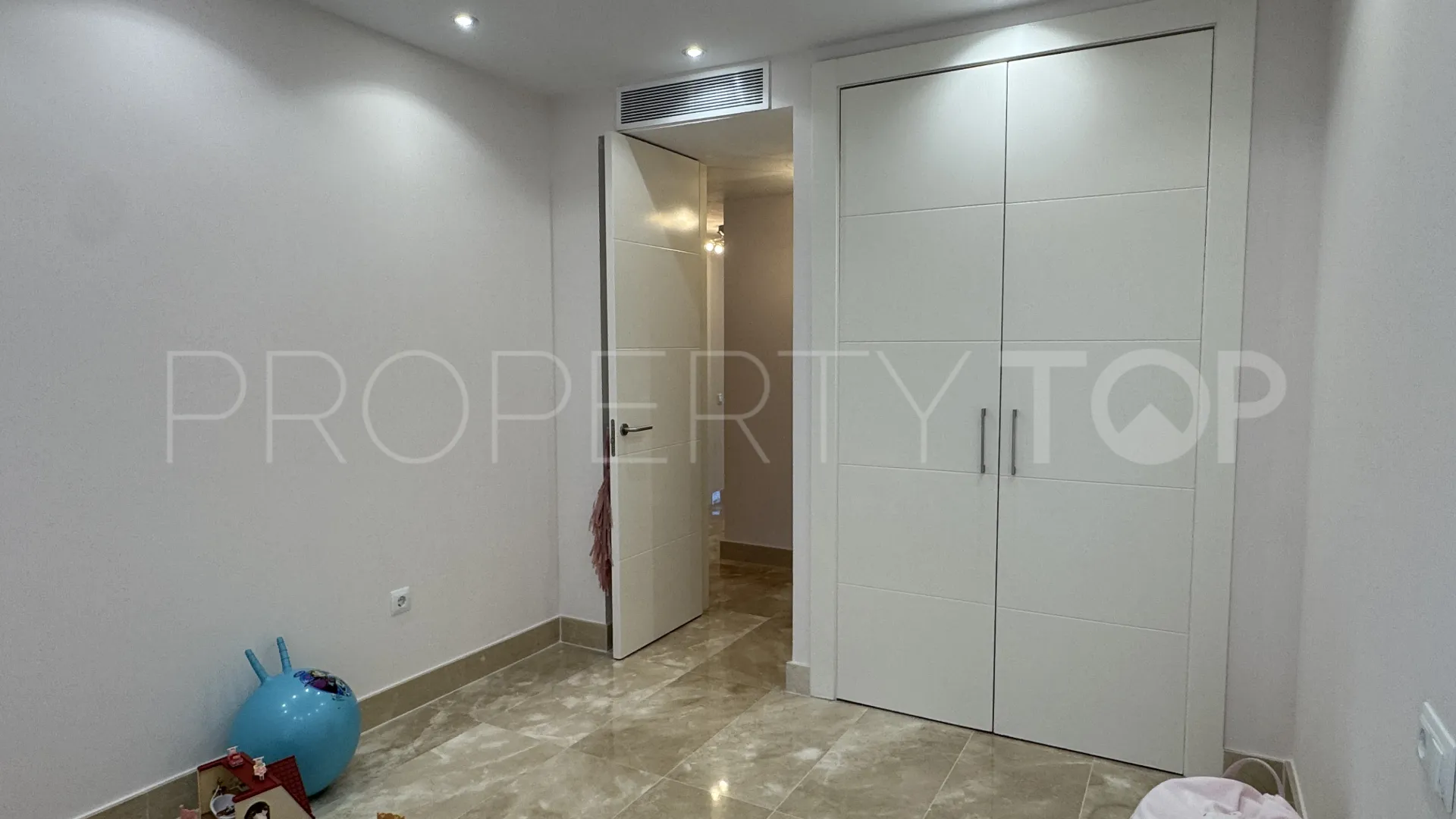 La Paloma apartment for sale
