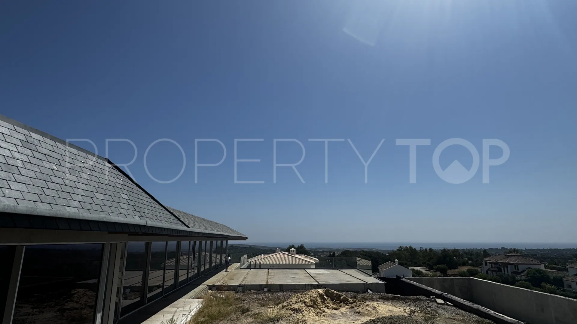 Villa for sale in La Reserva with 5 bedrooms