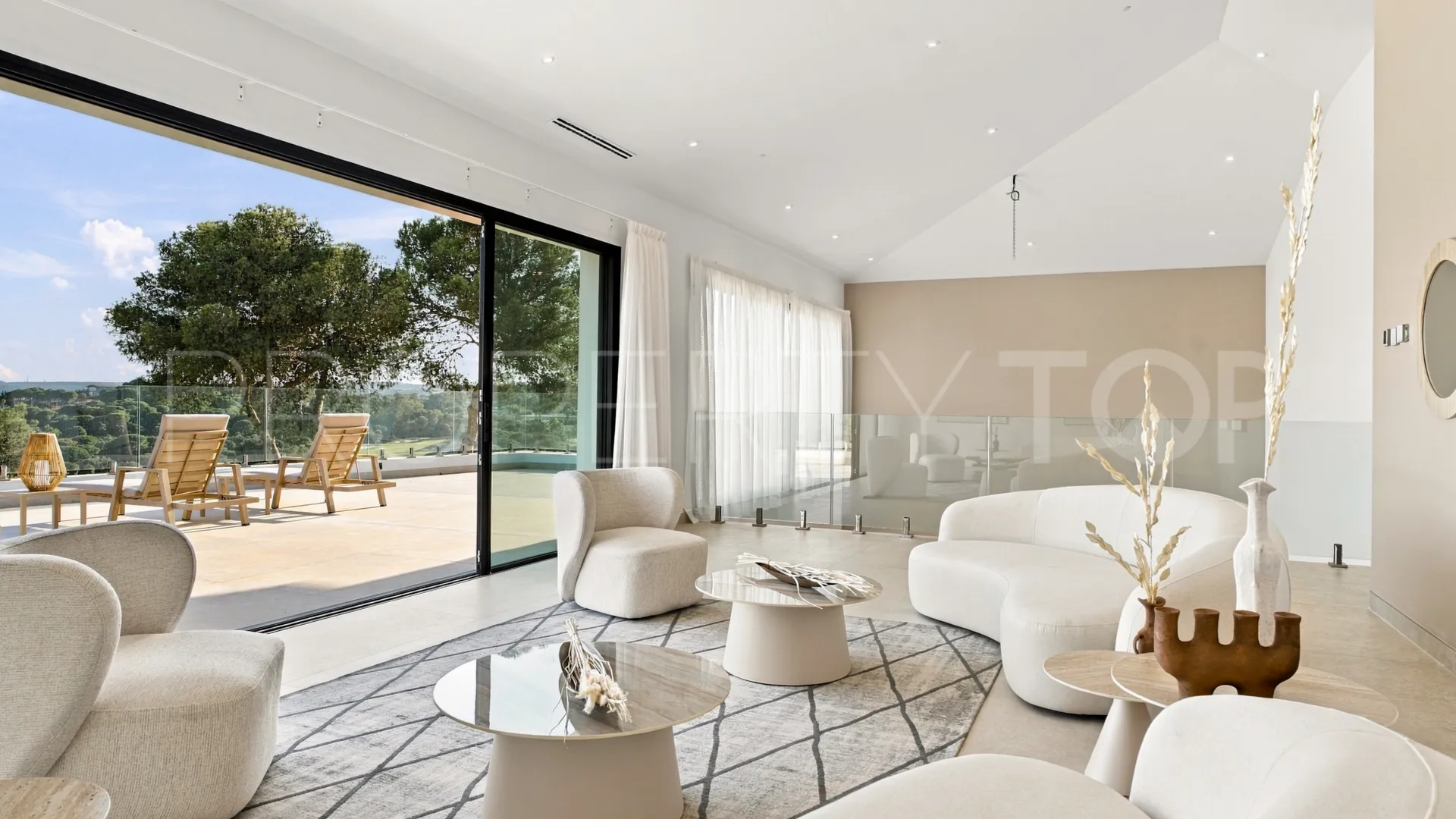 Villa a la venta en Zona M