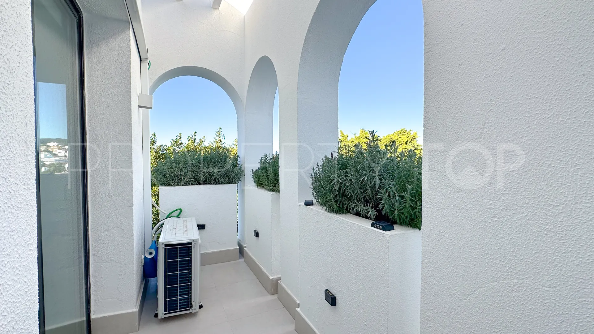 Jardines de Sotogrande, duplex con 2 dormitorios a la venta