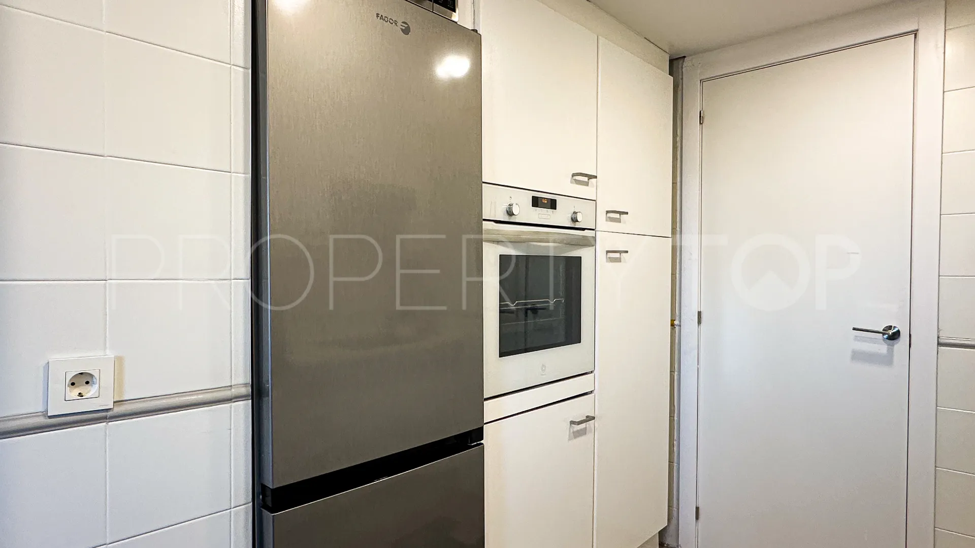 Jardines de Sotogrande, duplex con 2 dormitorios a la venta