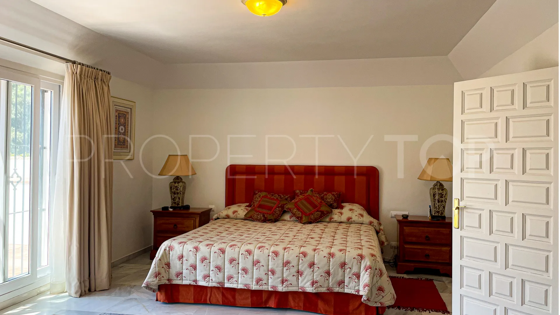 Villa for sale in Zona E