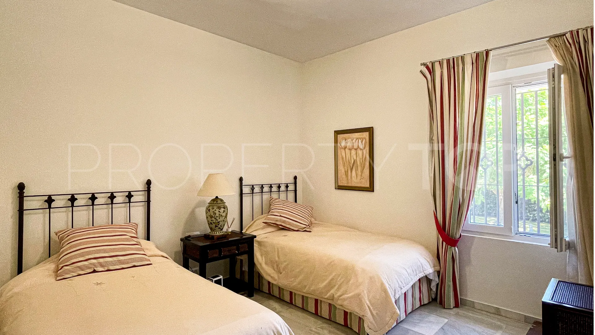 Villa for sale in Zona E