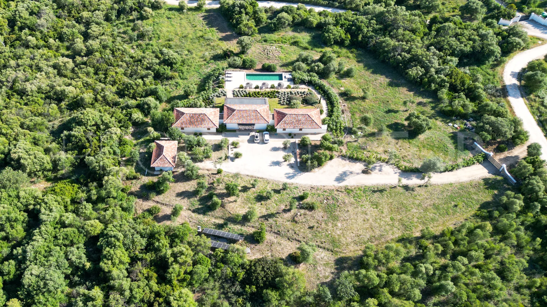 Country house with 5 bedrooms for sale in Gaucin