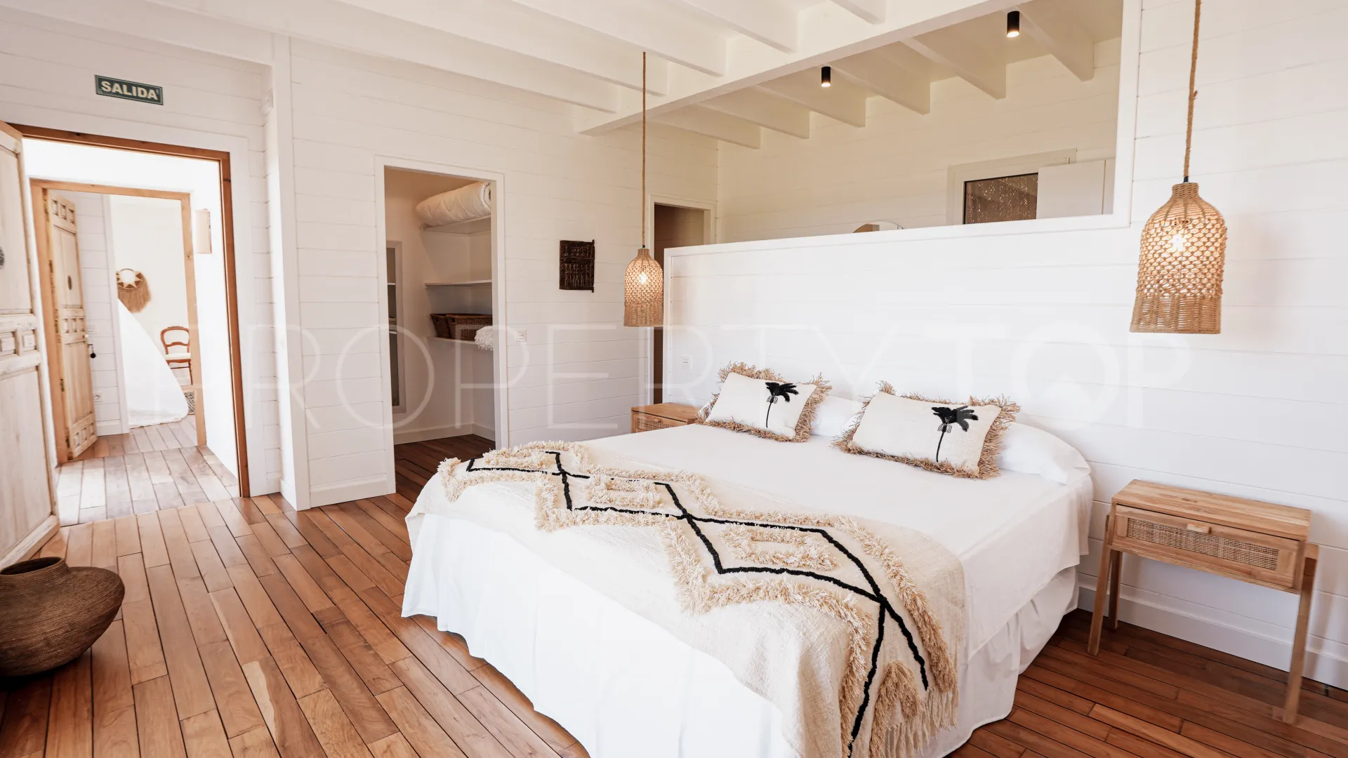 Country house with 5 bedrooms for sale in Gaucin