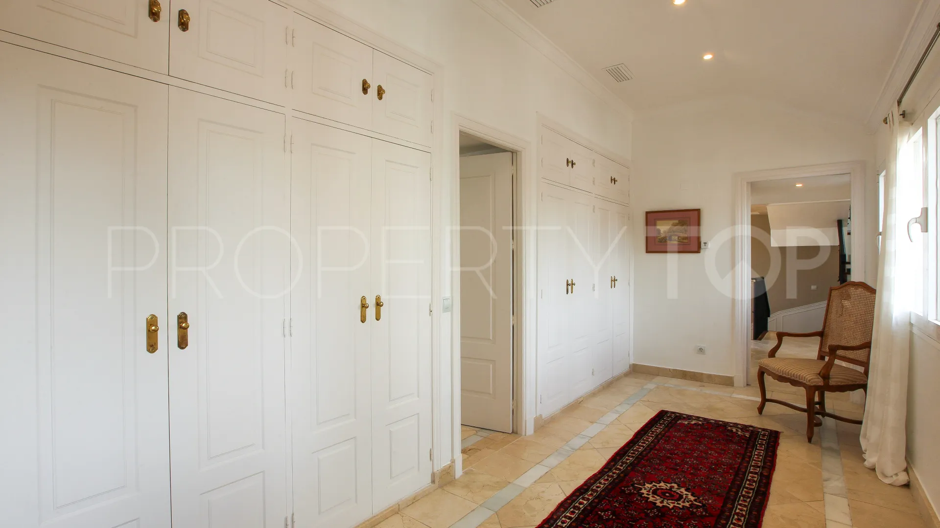 Villa en venta en Zona B de 7 dormitorios