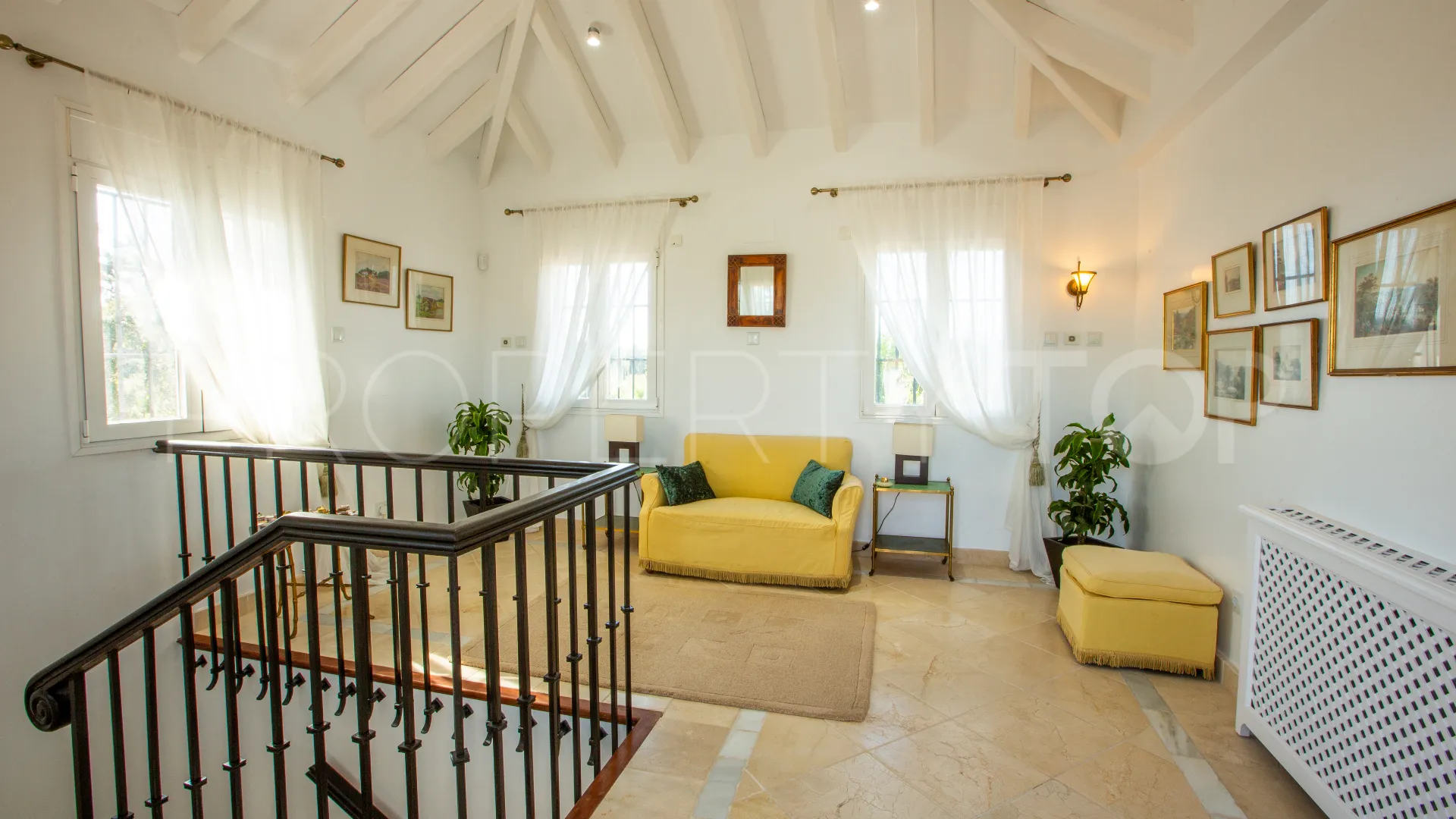 Villa en venta en Zona B de 7 dormitorios