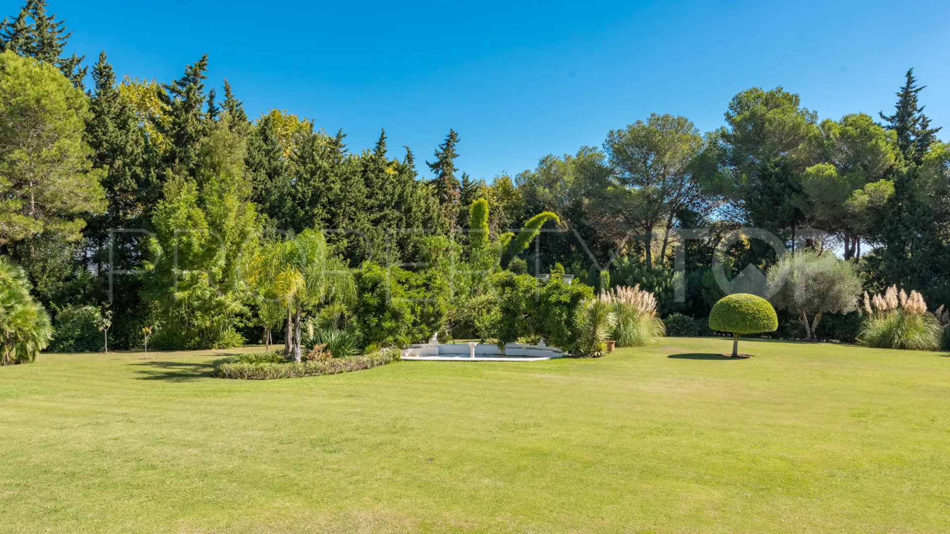 Sotogrande Alto Central 5 bedrooms villa for sale