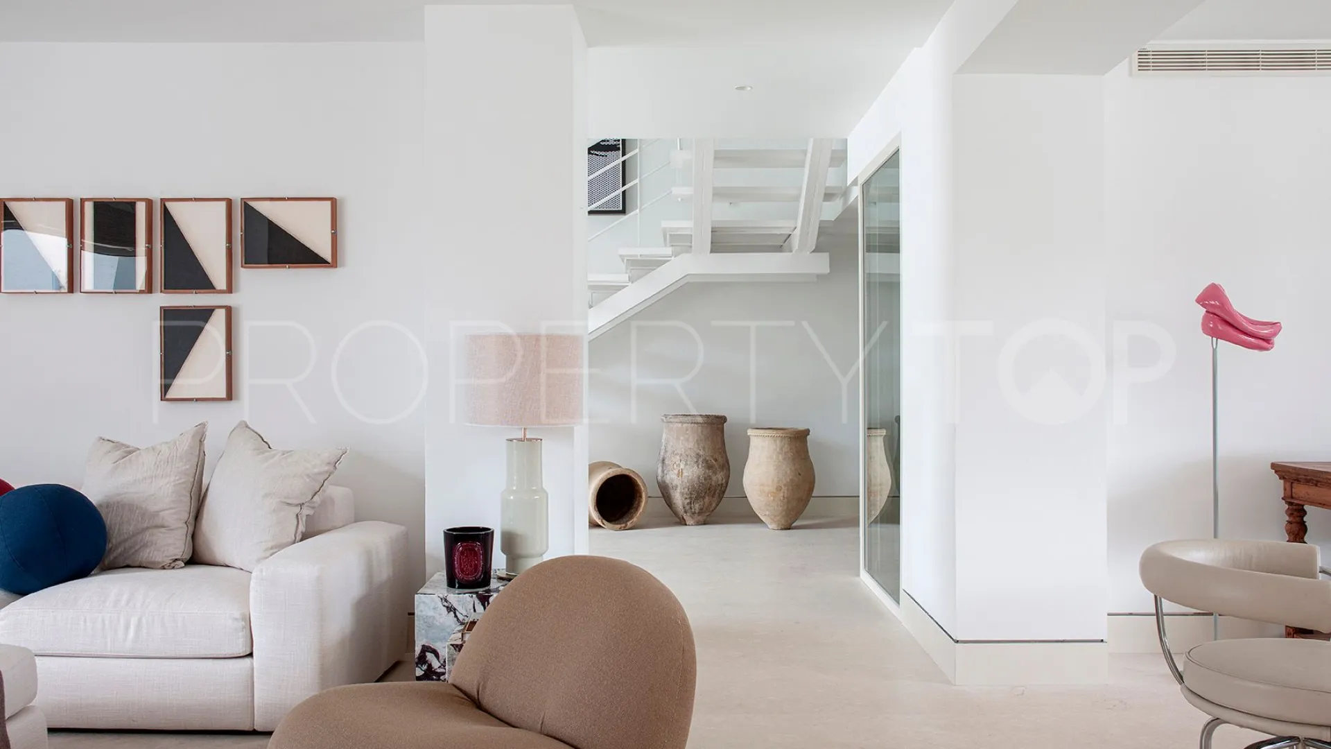 Villa en venta con 7 dormitorios en Reyes y Reinas