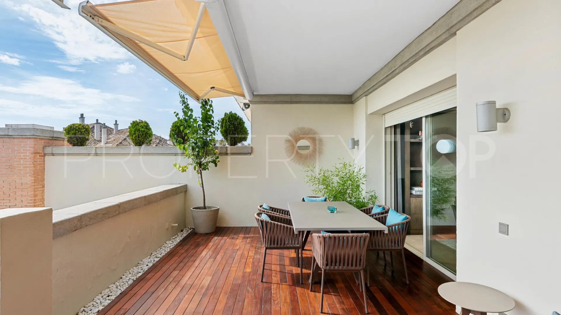 La Trinidad 3 bedrooms duplex penthouse for sale