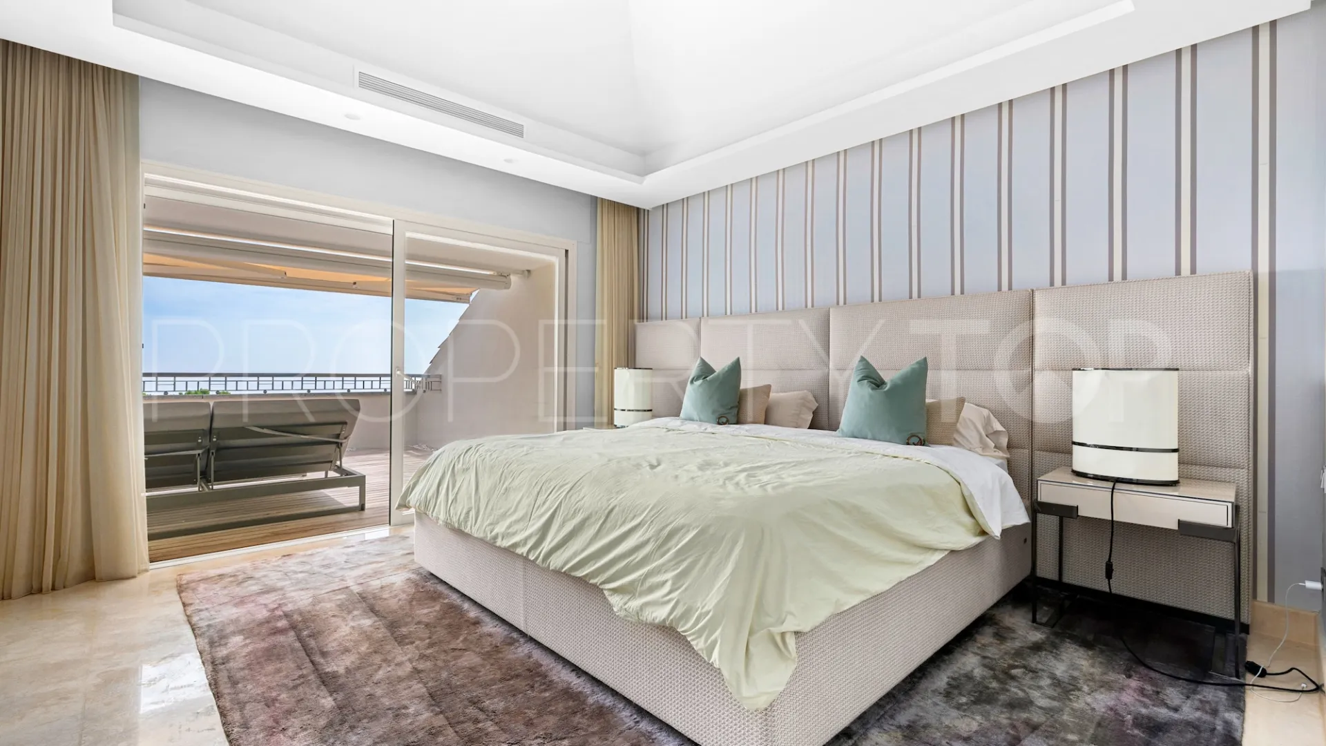 La Trinidad 3 bedrooms duplex penthouse for sale