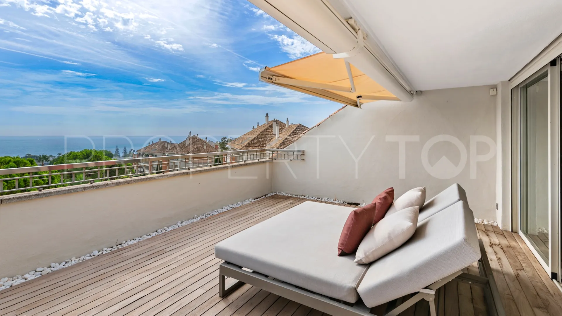 La Trinidad 3 bedrooms duplex penthouse for sale