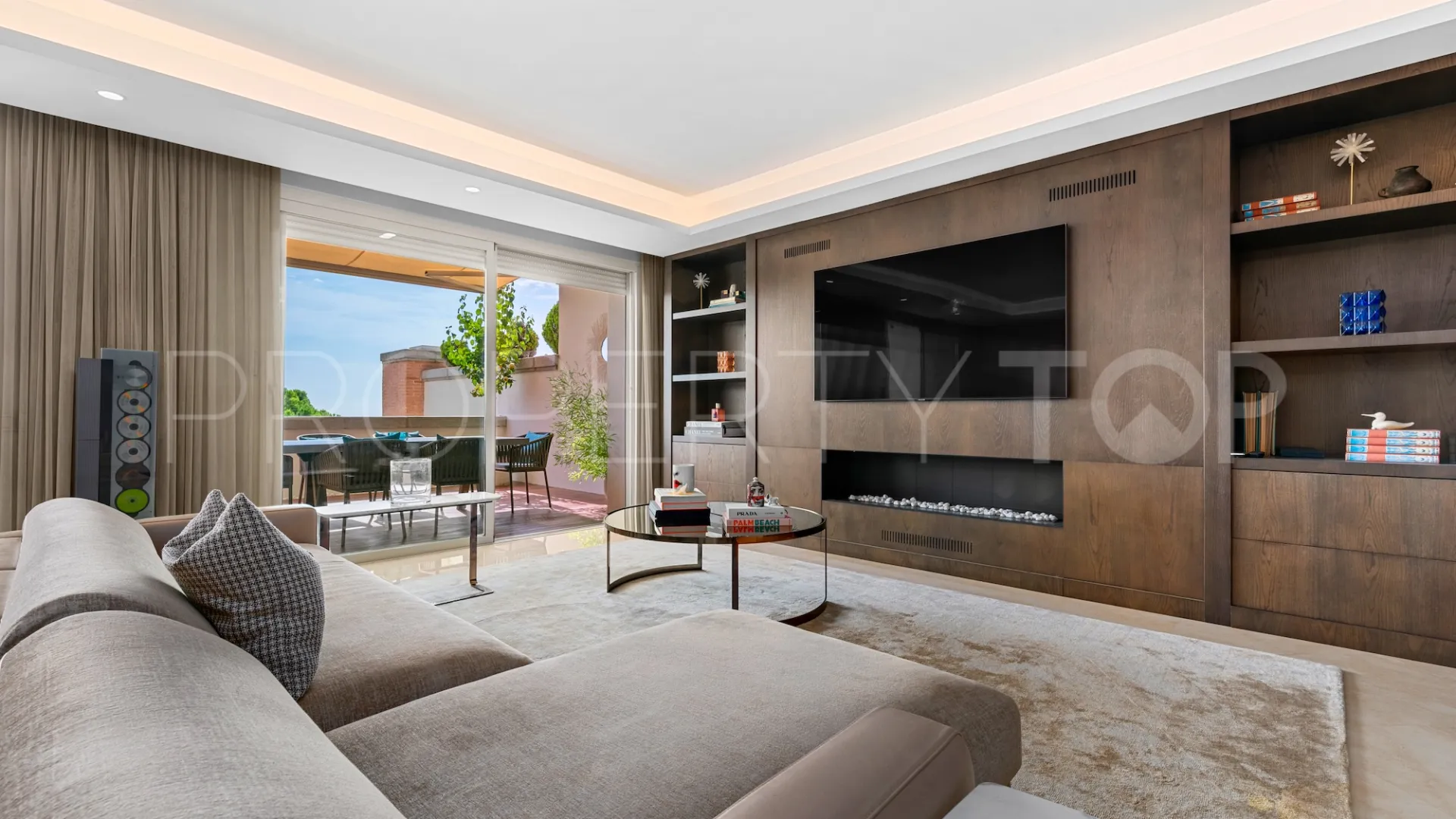 La Trinidad 3 bedrooms duplex penthouse for sale