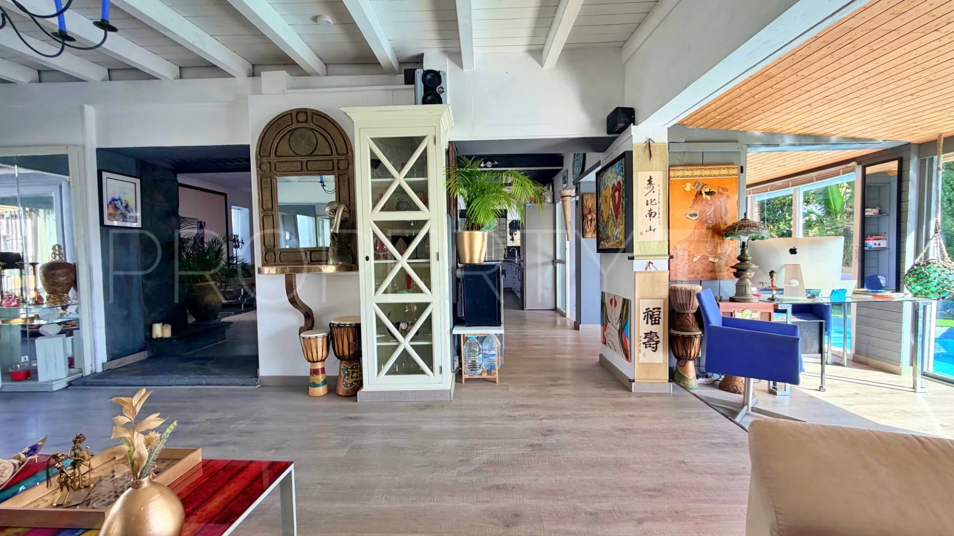 5 bedrooms villa for sale in Estepona Golf