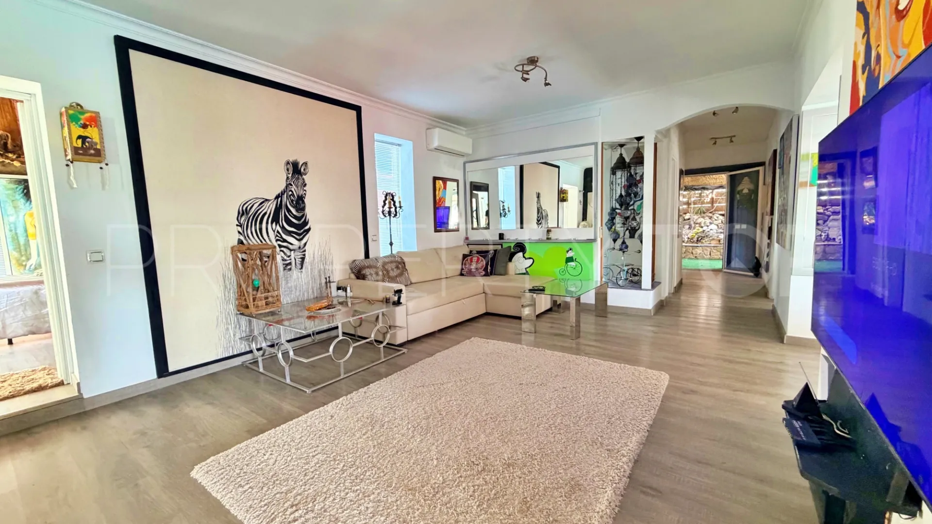 5 bedrooms villa for sale in Estepona Golf