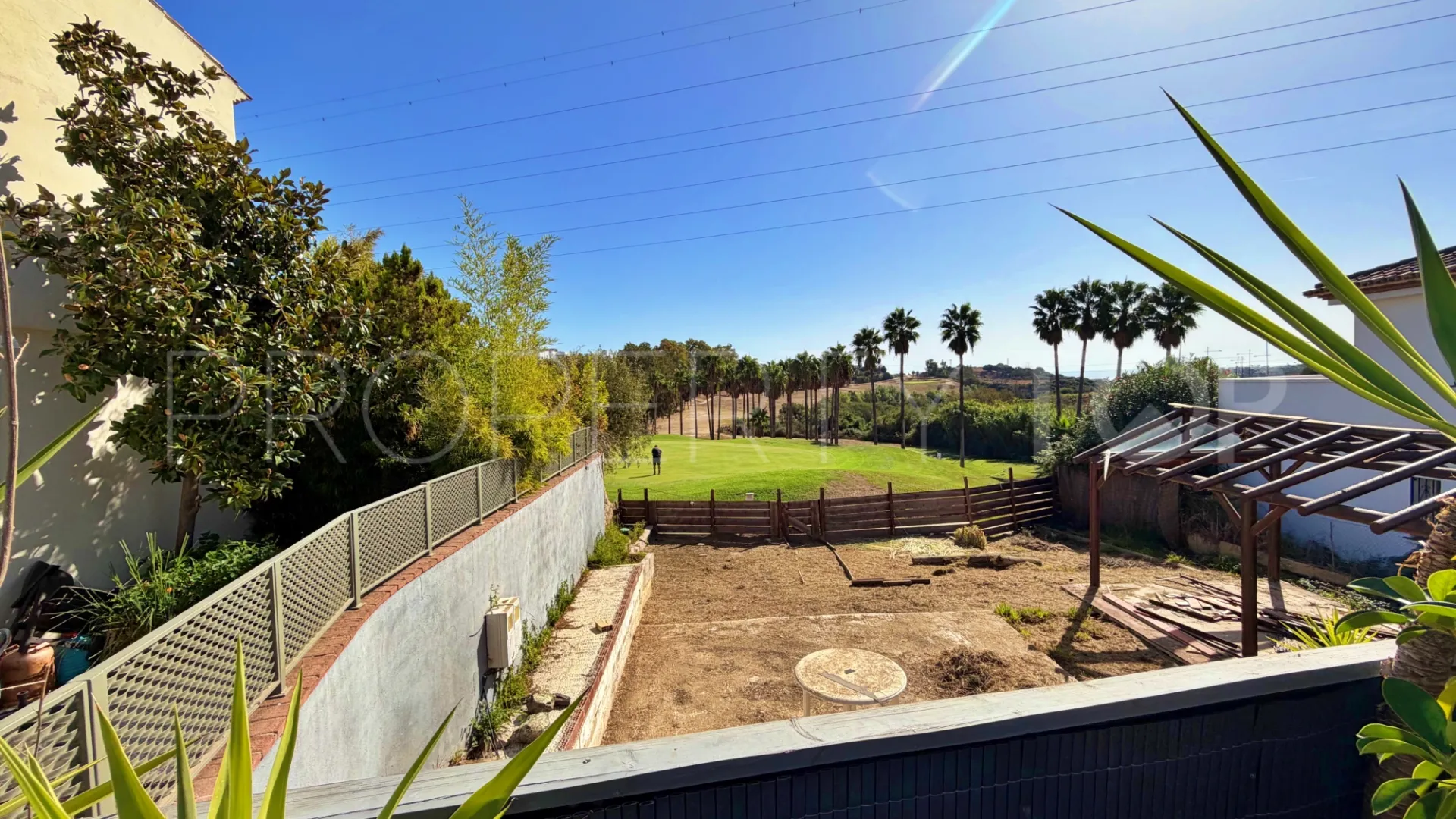 5 bedrooms villa for sale in Estepona Golf