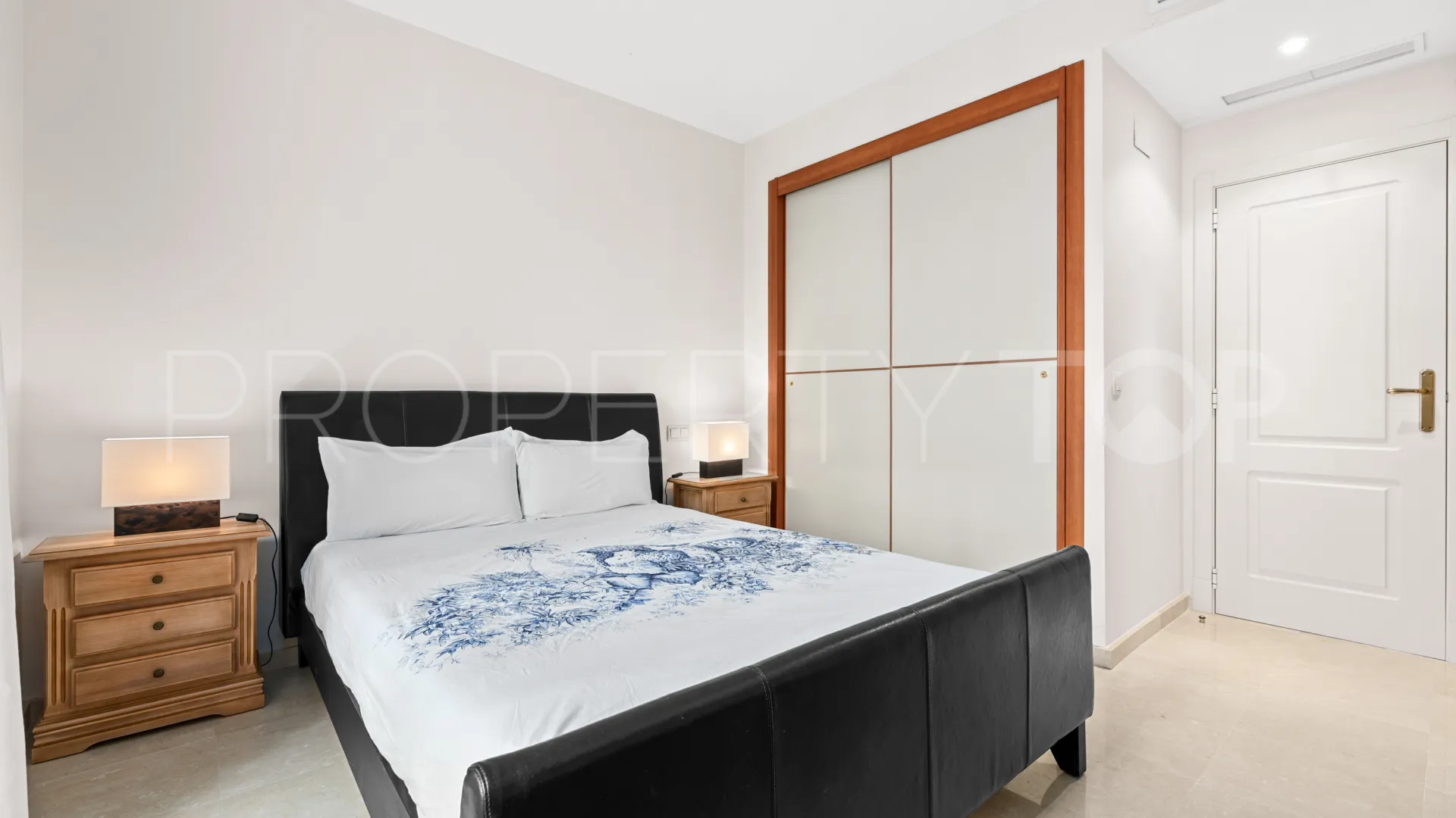 Apartamento planta baja en venta en Altos de La Quinta con 2 dormitorios