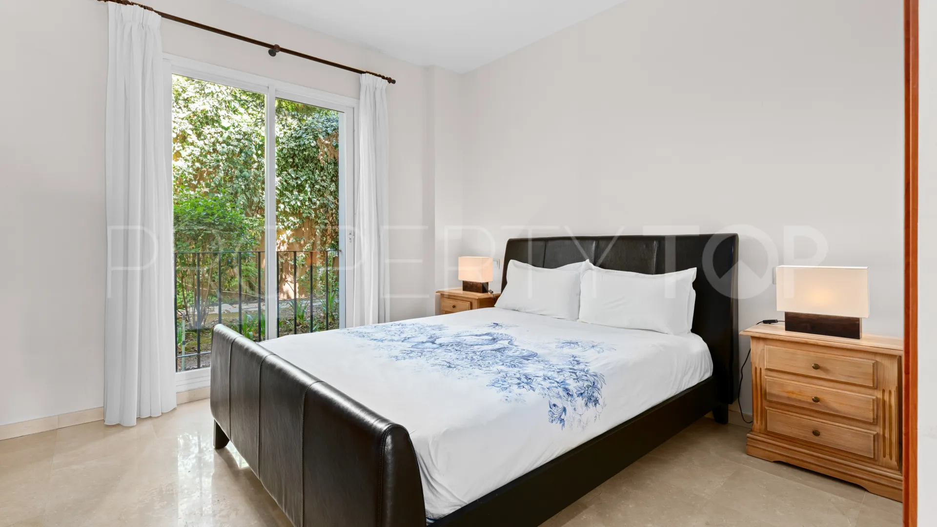 Apartamento planta baja en venta en Altos de La Quinta con 2 dormitorios