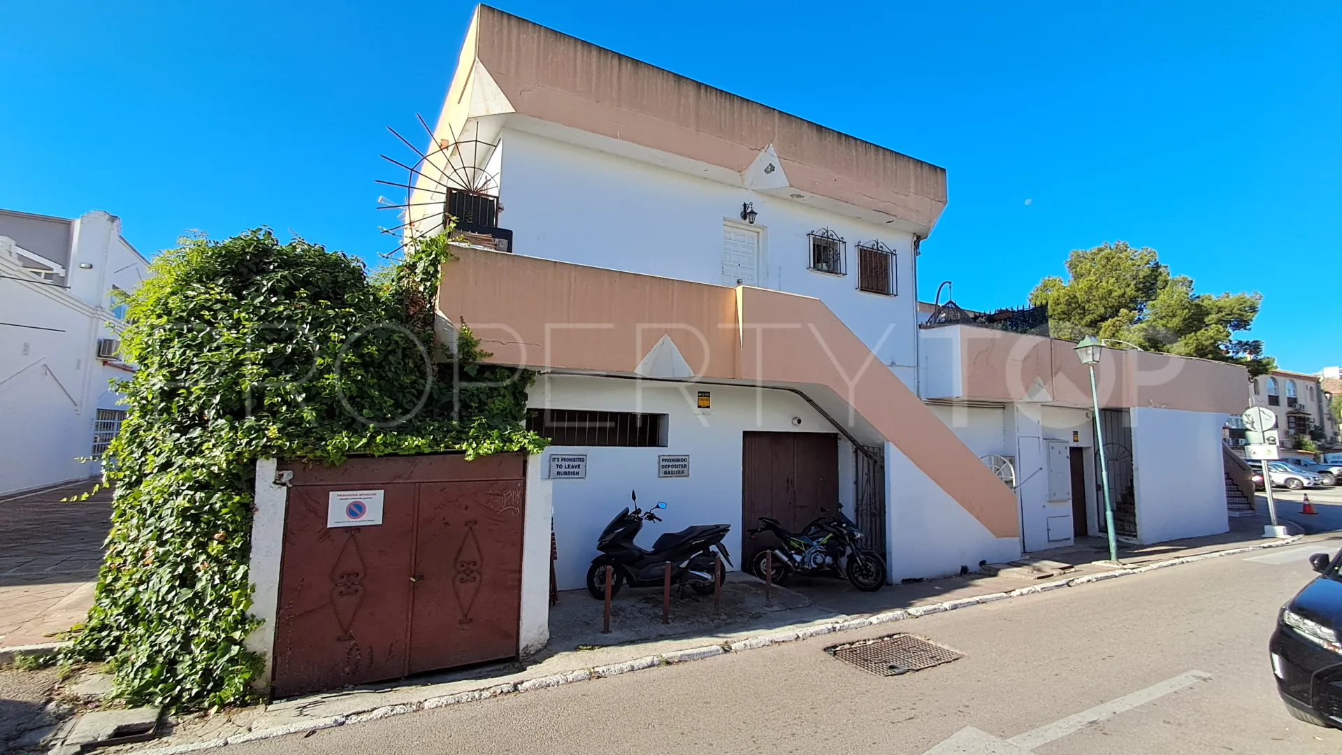 Comprar local comercial en El Pilar