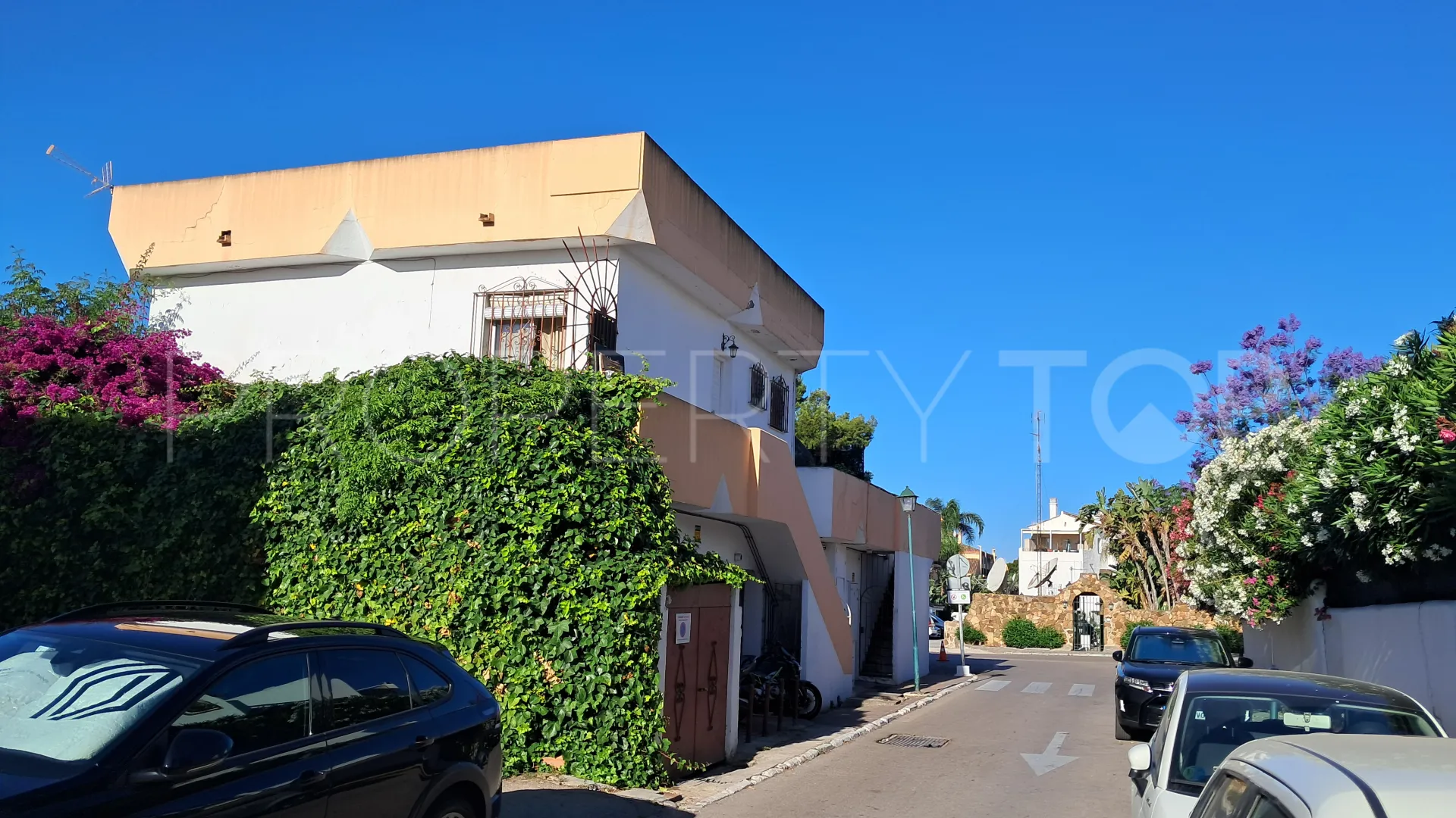 Comprar local comercial en El Pilar