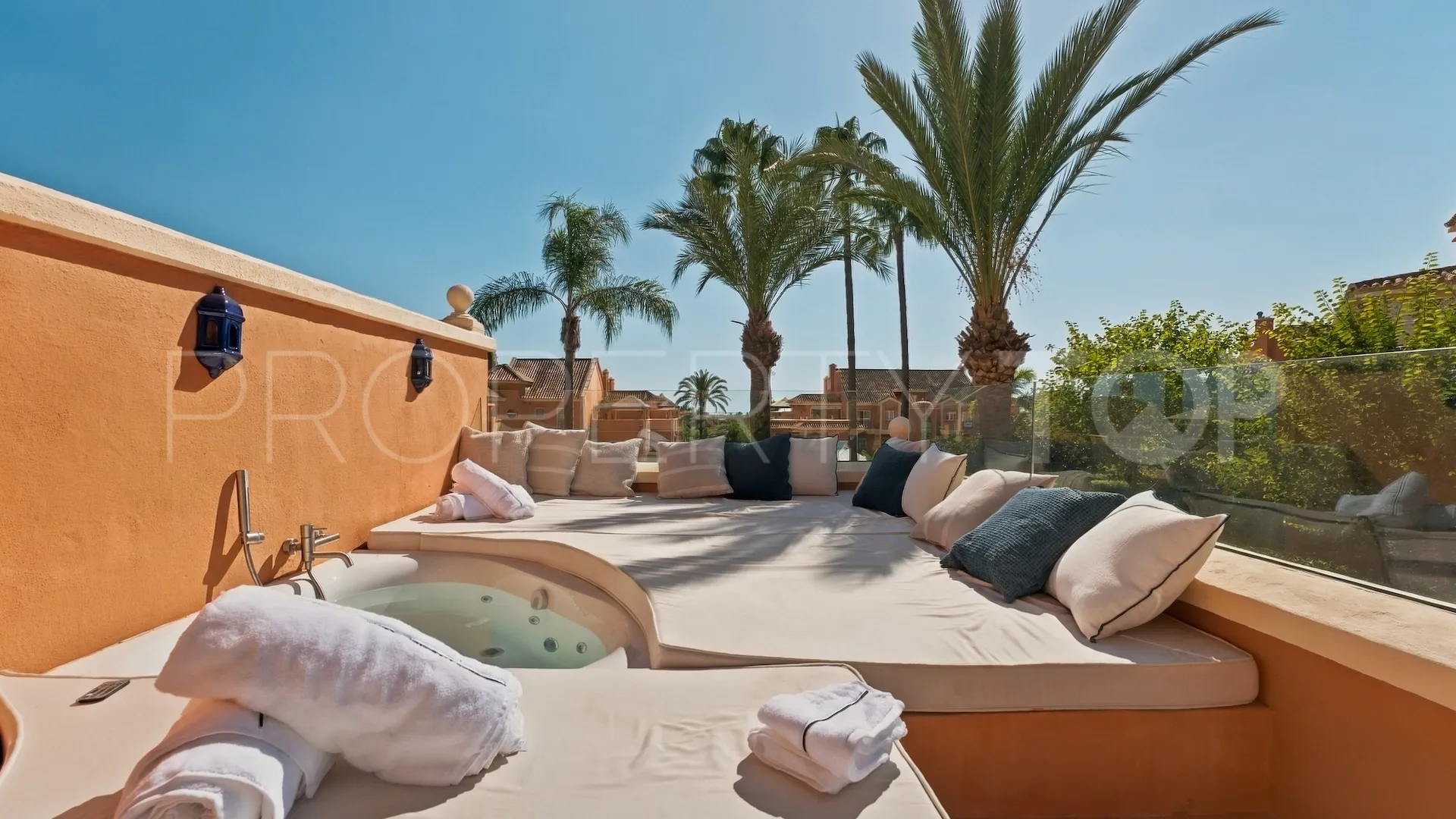 For sale 3 bedrooms duplex penthouse in Andalucia Alta