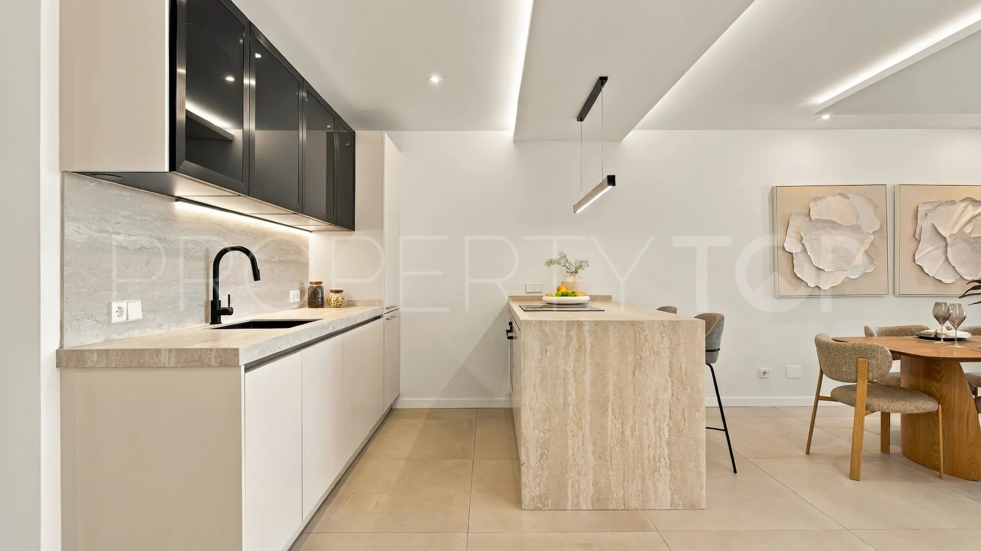 For sale 3 bedrooms duplex penthouse in Andalucia Alta