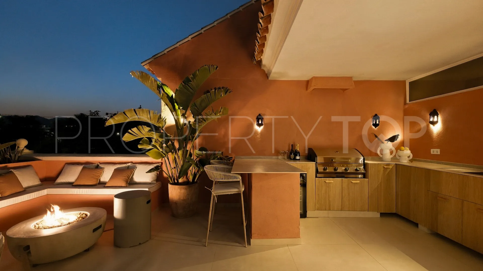 For sale 3 bedrooms duplex penthouse in Andalucia Alta