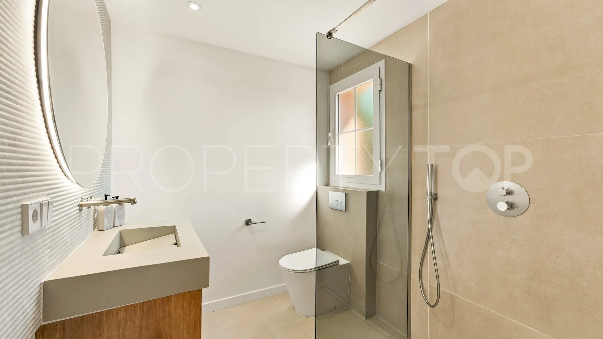 For sale 3 bedrooms duplex penthouse in Andalucia Alta