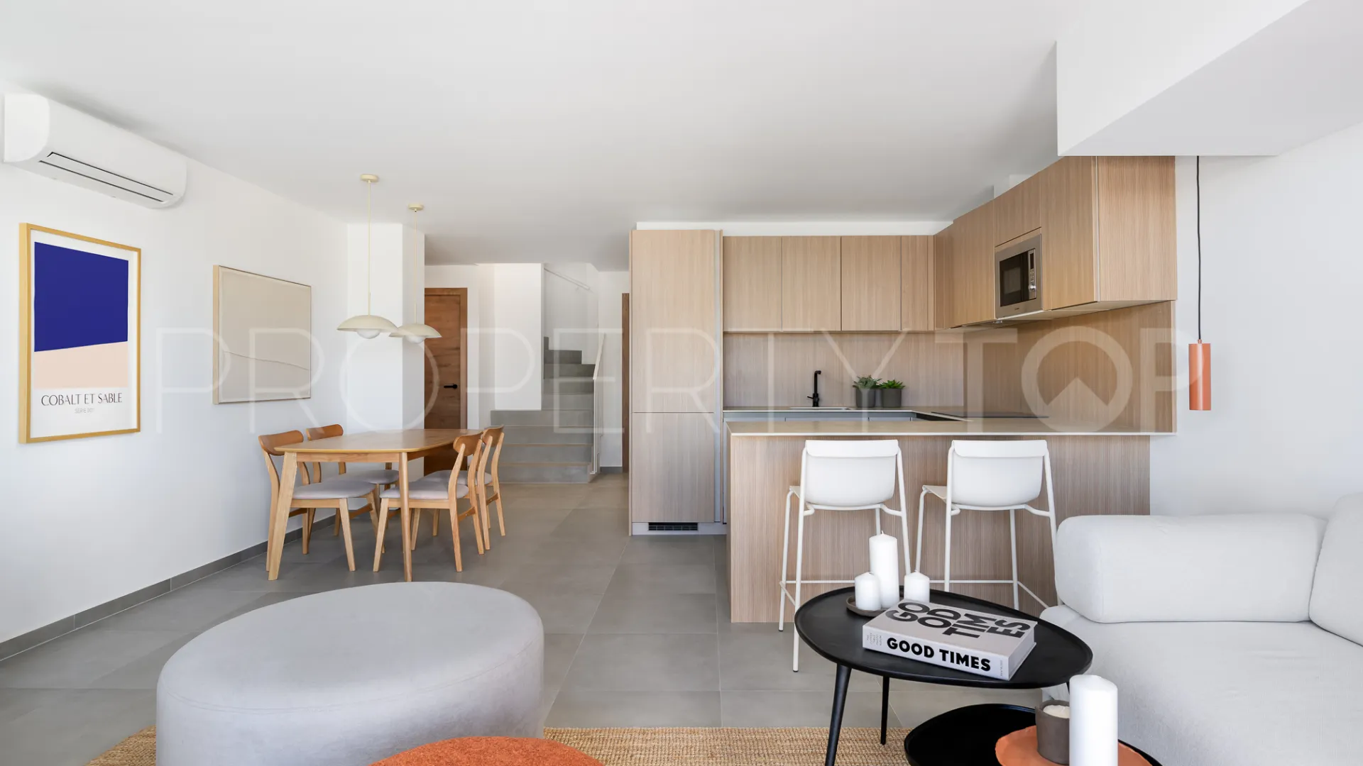 Ground floor duplex for sale in El Paraiso