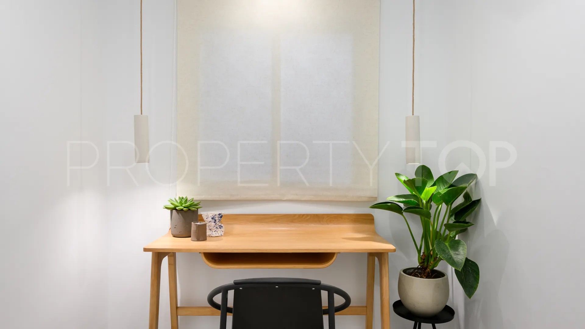 Ground floor duplex for sale in El Paraiso