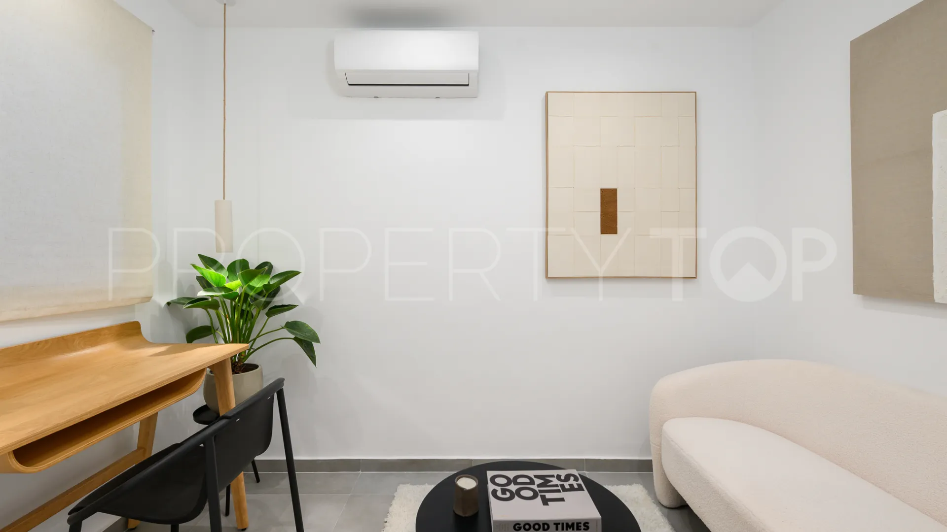 Ground floor duplex for sale in El Paraiso