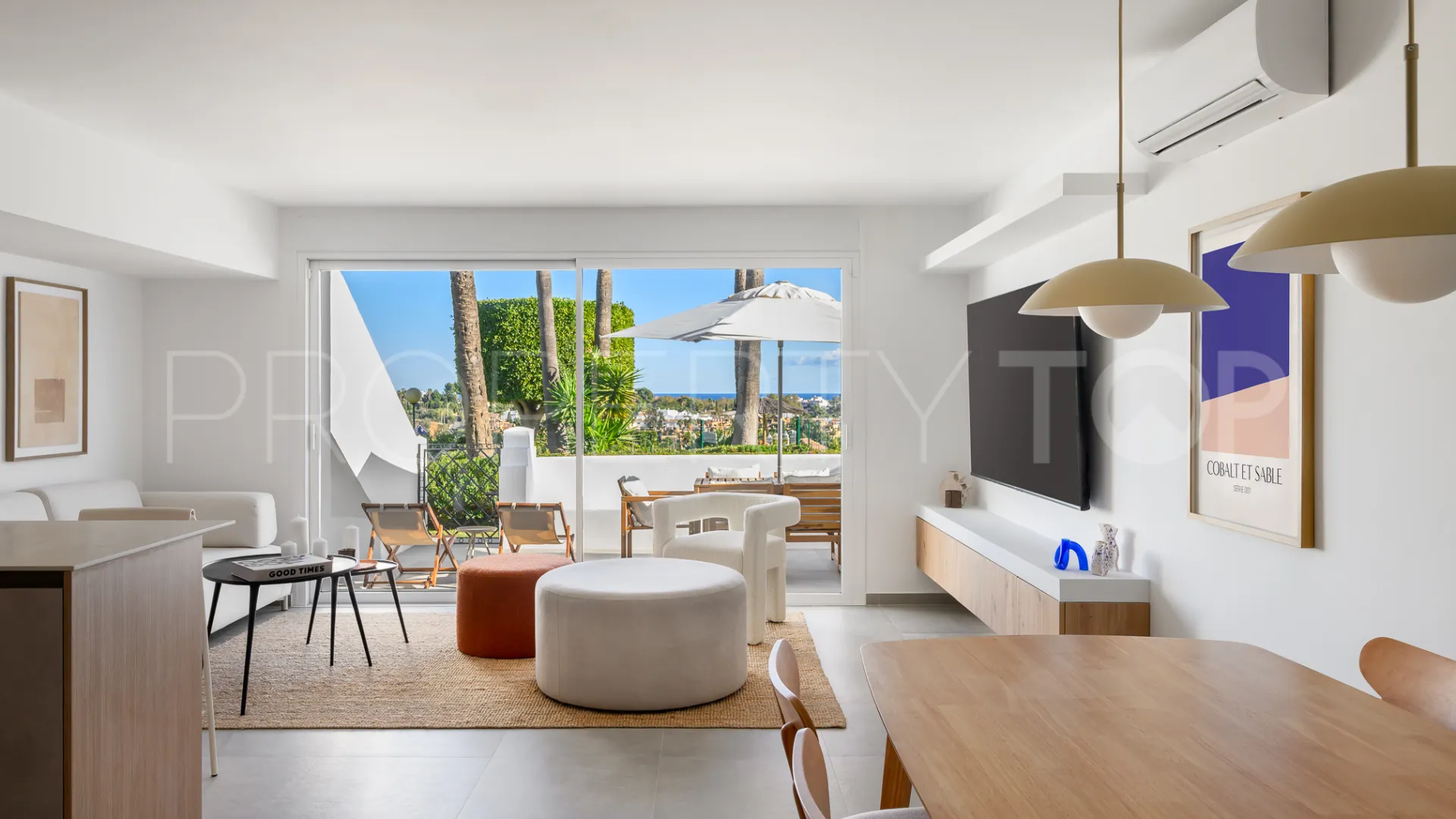 Ground floor duplex for sale in El Paraiso