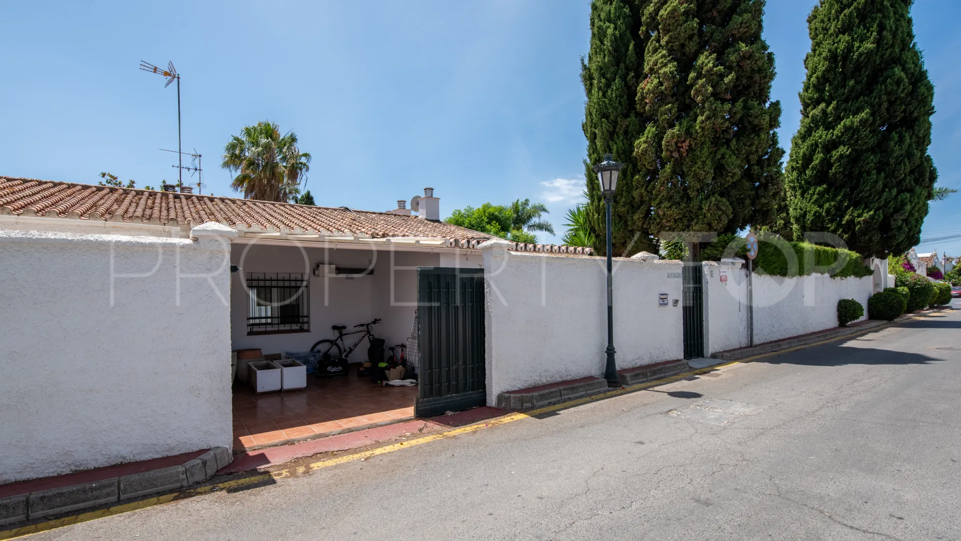 Semi detached house for sale in Cortijo Blanco