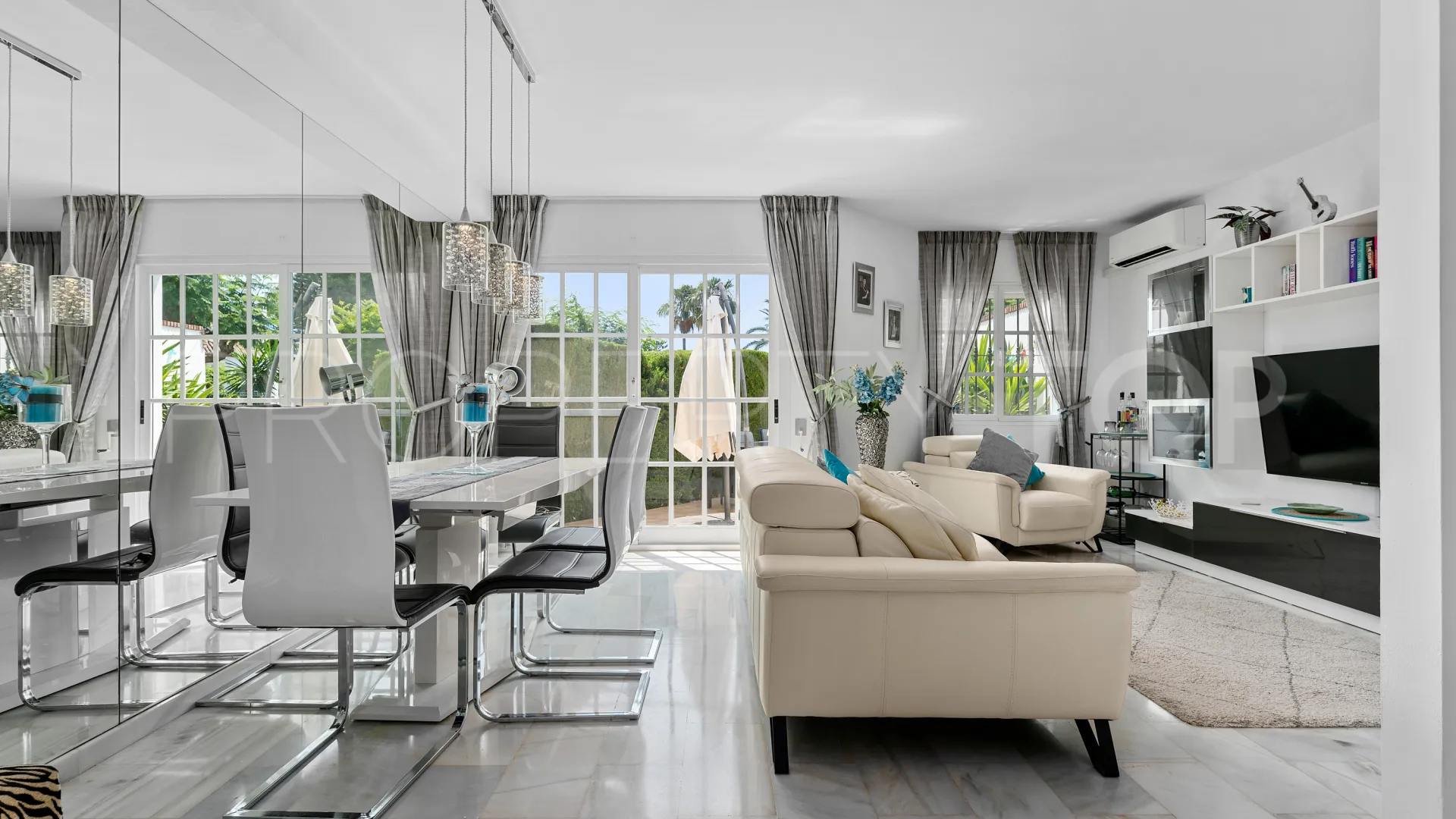 Bel Air, adosado en venta de 3 dormitorios
