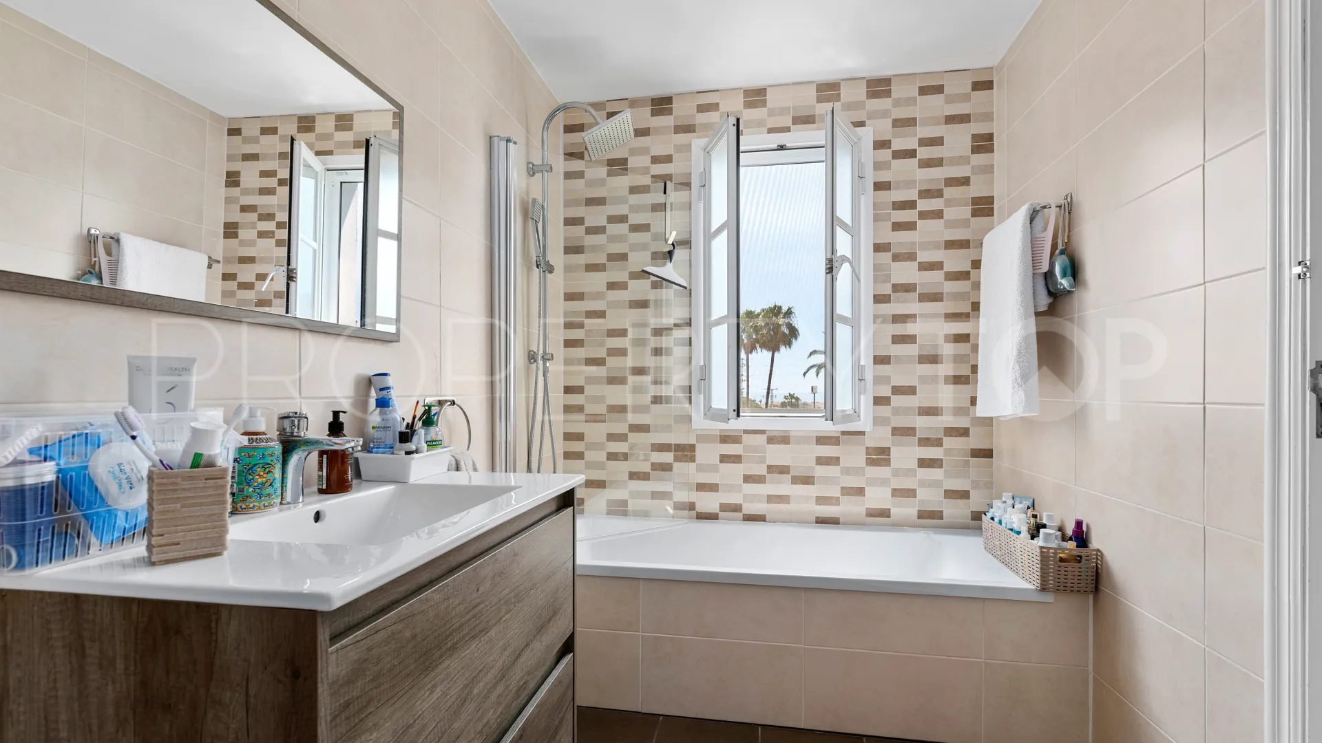 Bel Air, adosado en venta de 3 dormitorios