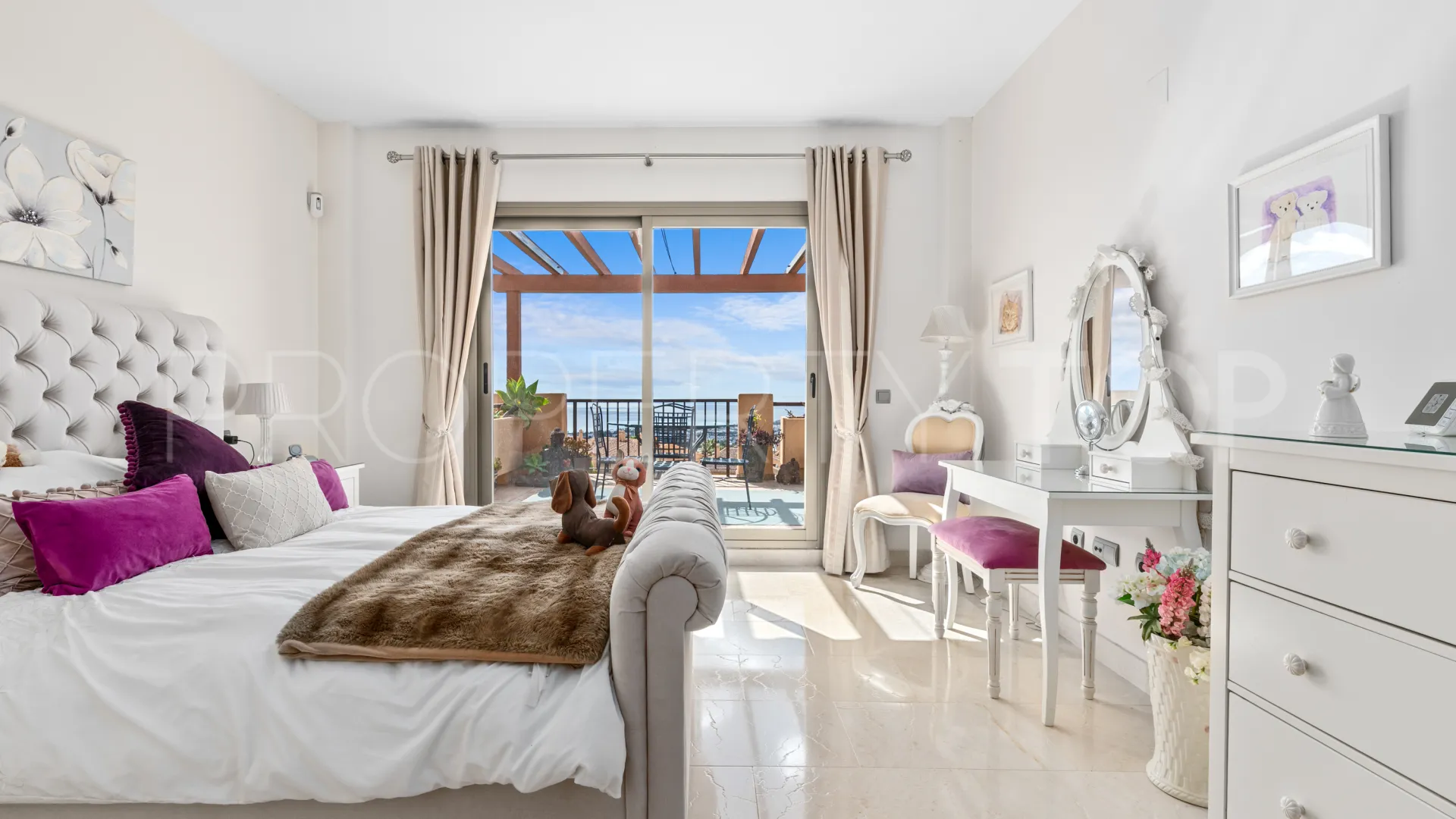 For sale penthouse in Hacienda del Señorio de Cifuentes with 3 bedrooms