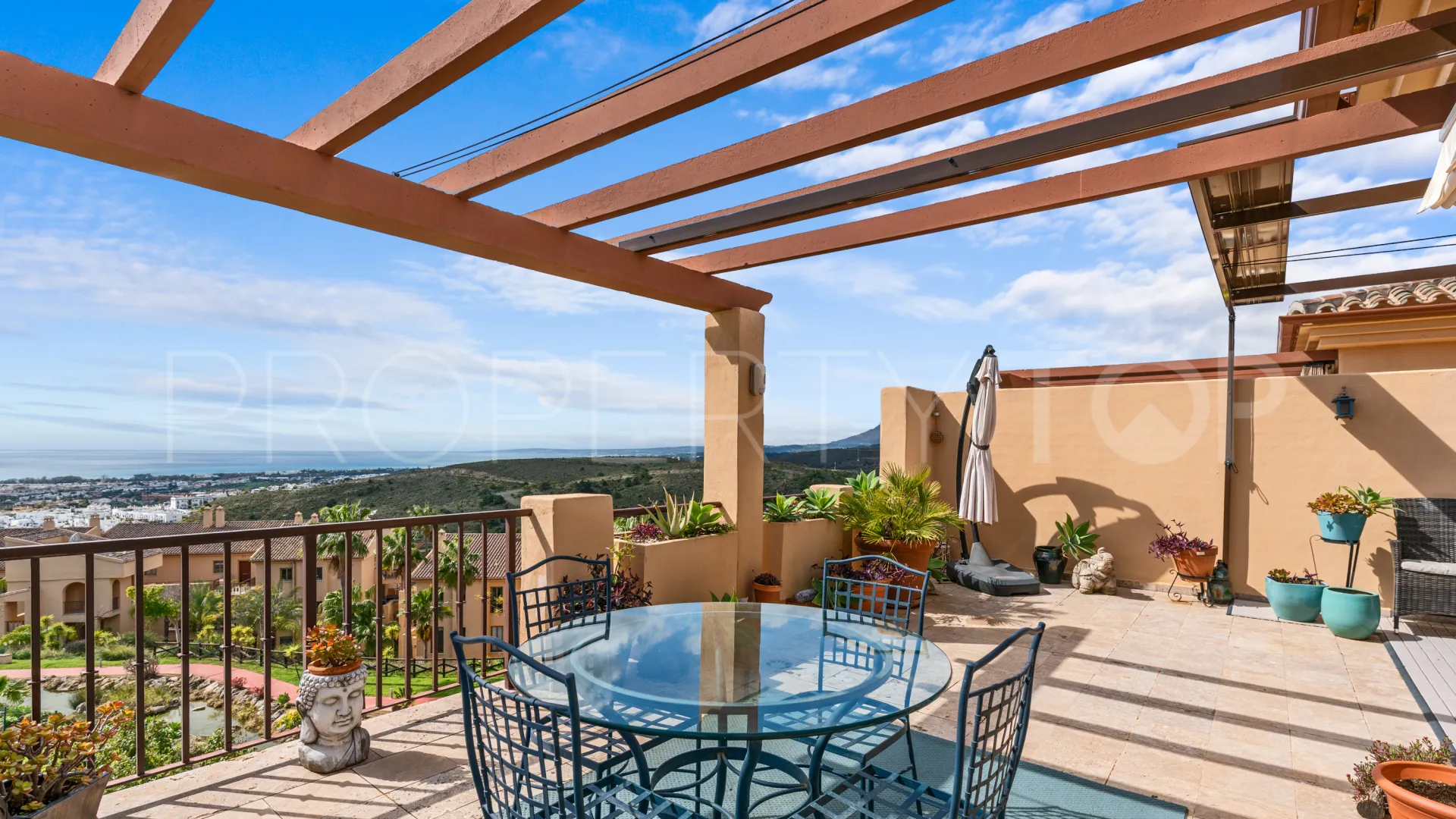 For sale penthouse in Hacienda del Señorio de Cifuentes with 3 bedrooms