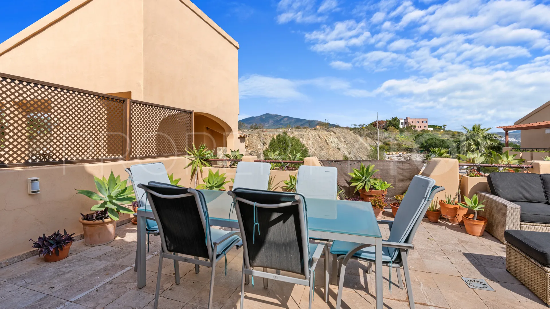 For sale penthouse in Hacienda del Señorio de Cifuentes with 3 bedrooms