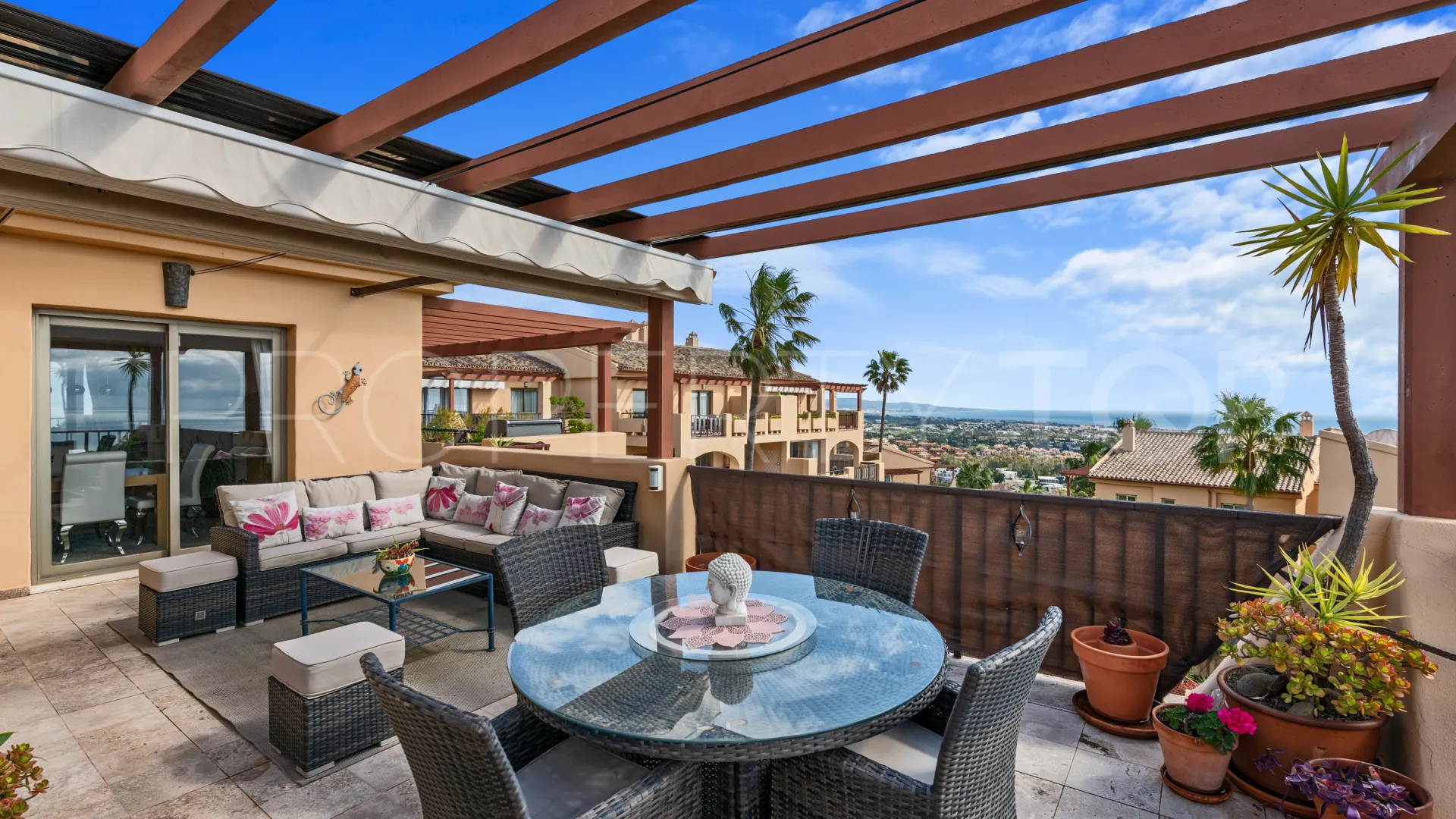 For sale penthouse in Hacienda del Señorio de Cifuentes with 3 bedrooms